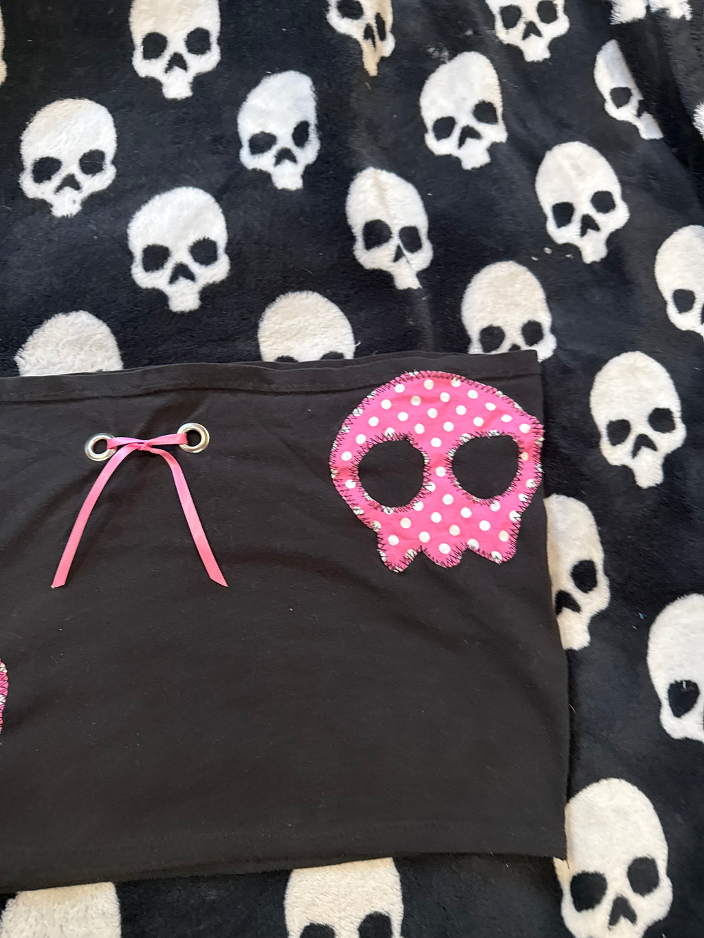pink & white skull tube top size 2xl