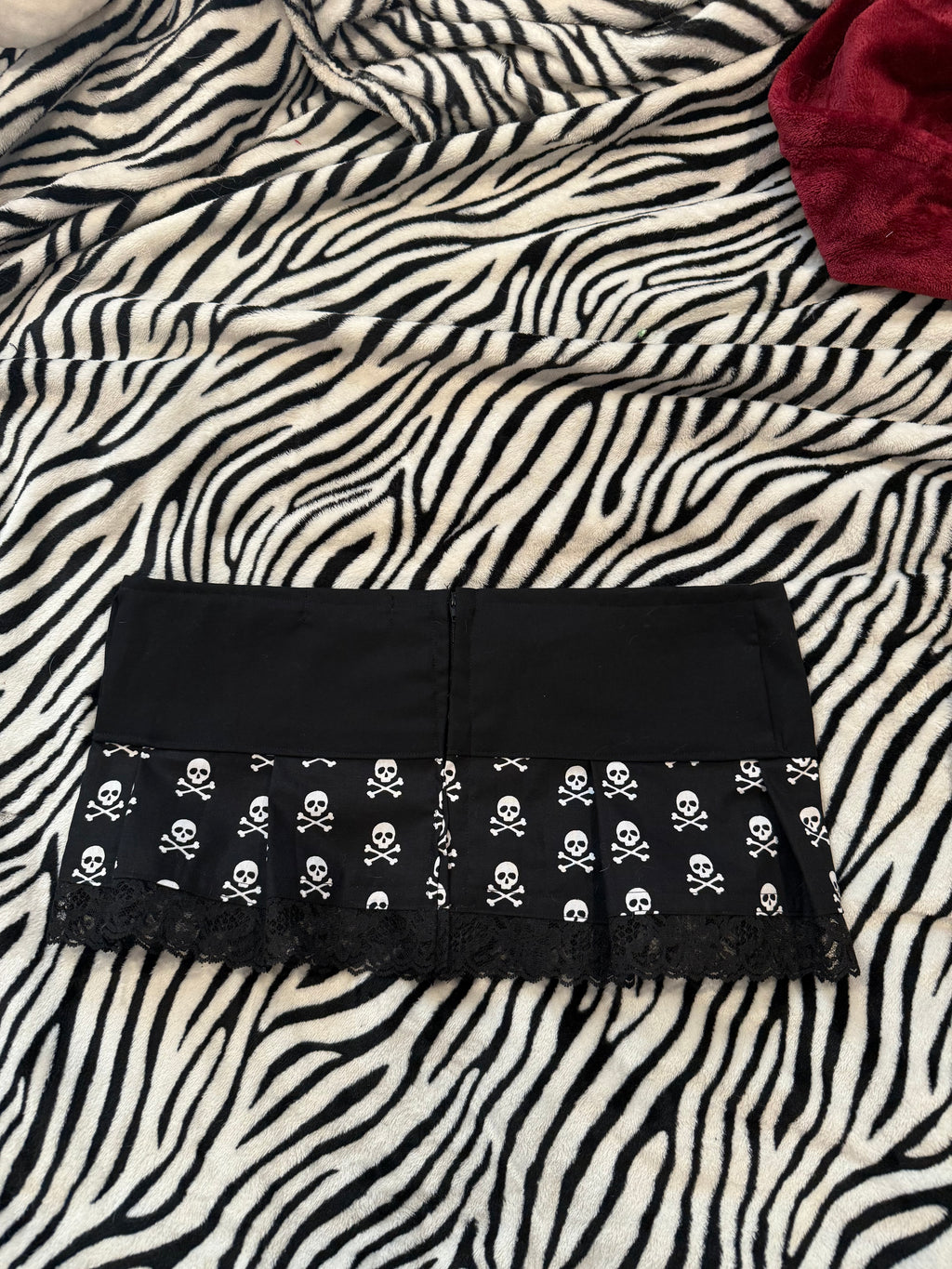 lace up corset skull skirt size s
