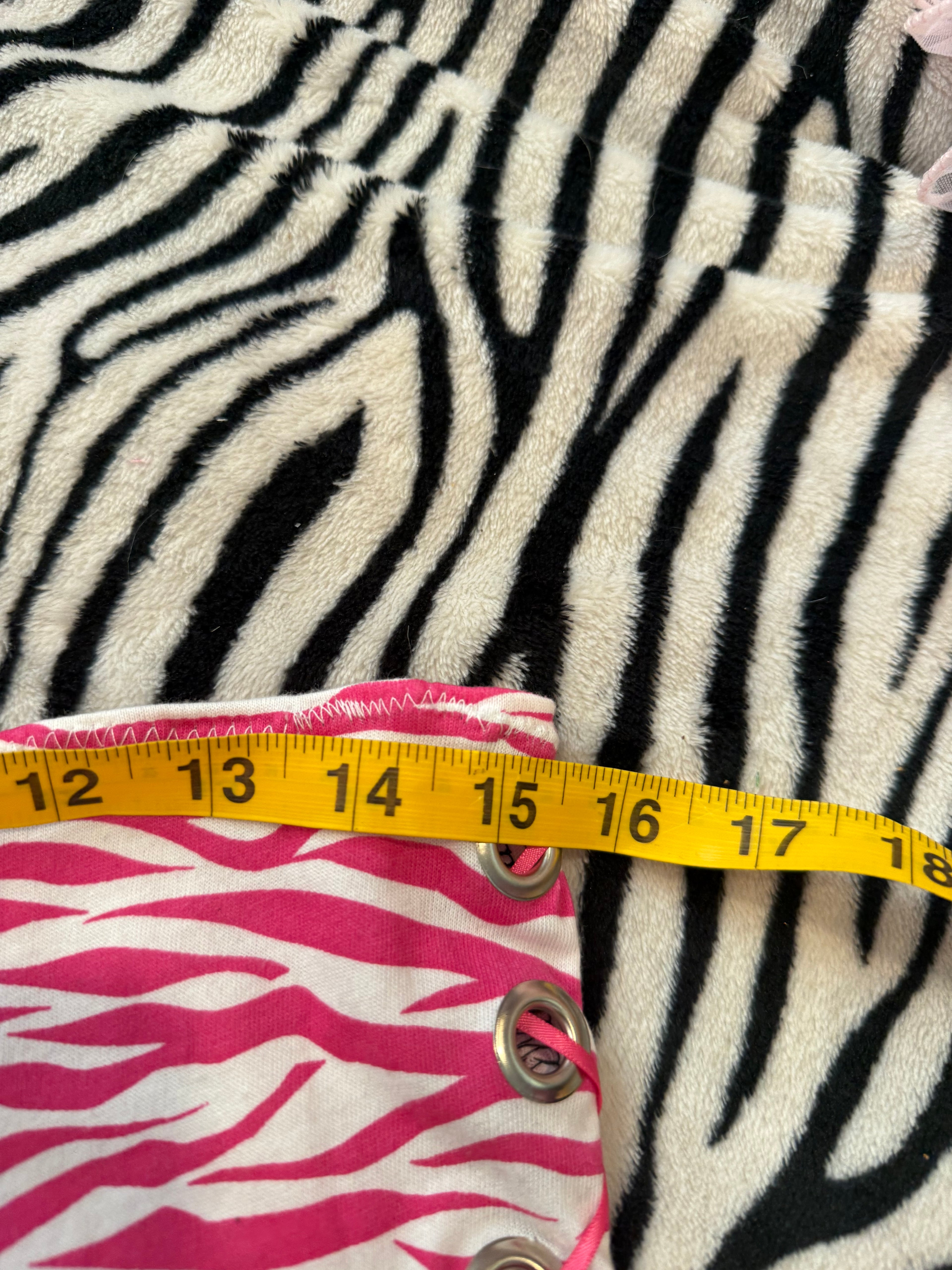 pink & white zebra set size s