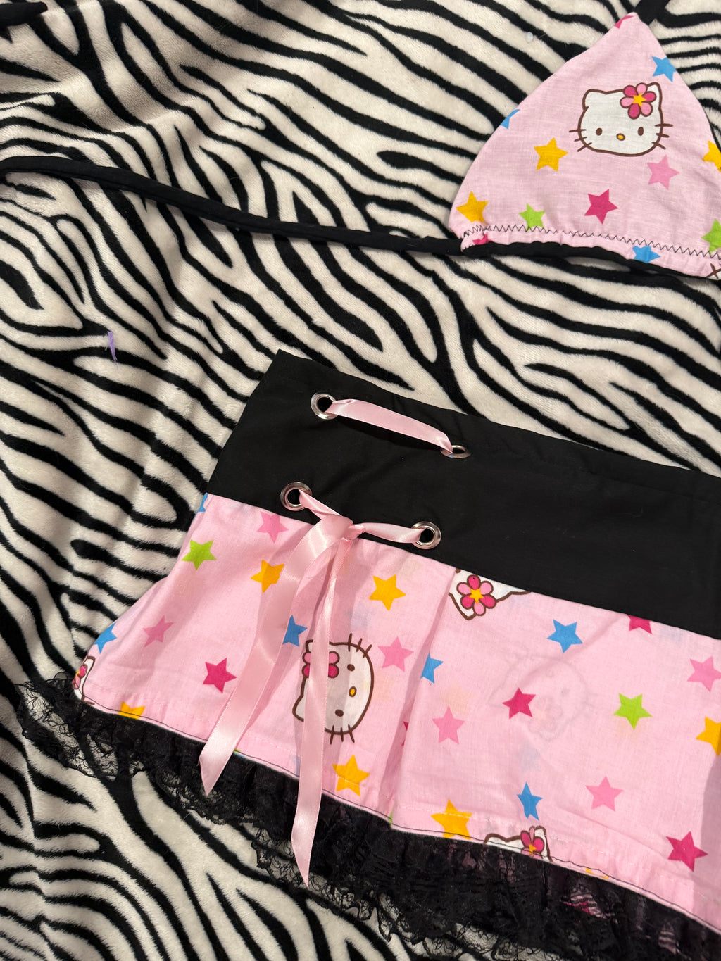 hello kitty set size 2xl
