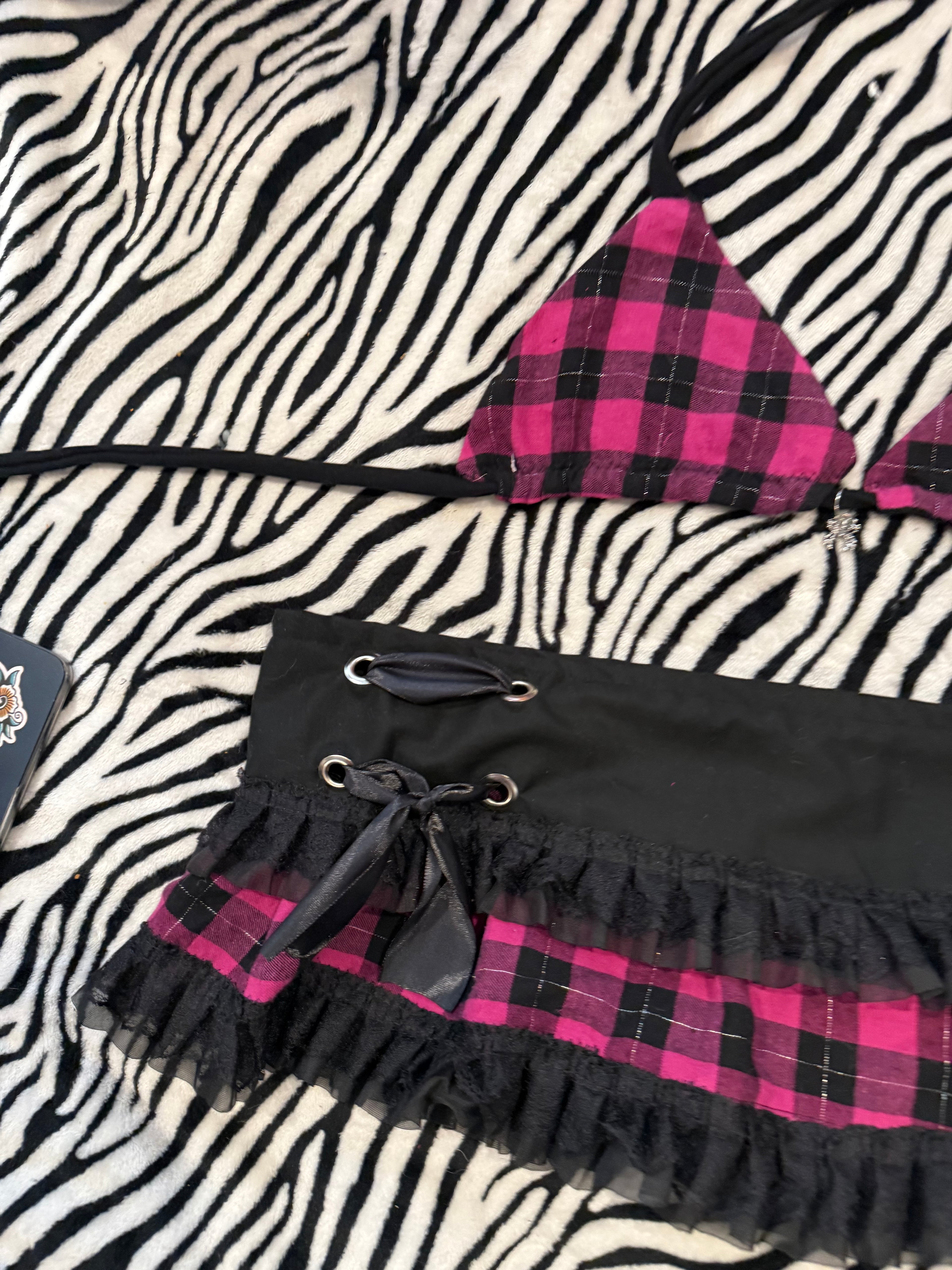 pink & black rave set size L