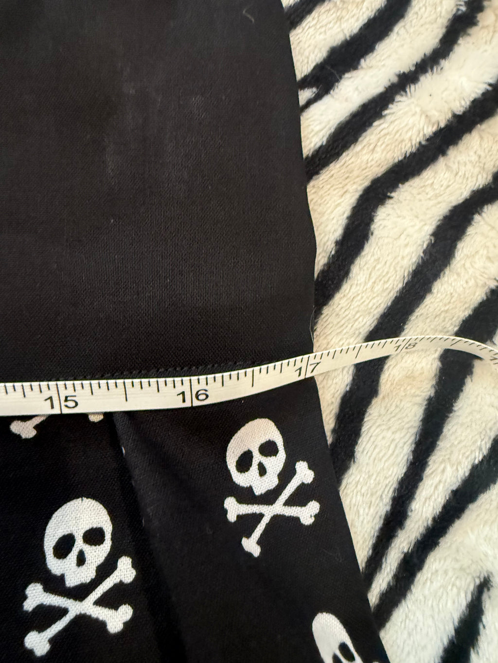 lace up corset skull skirt size s