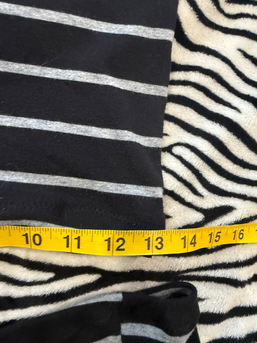 striped skull set size xs