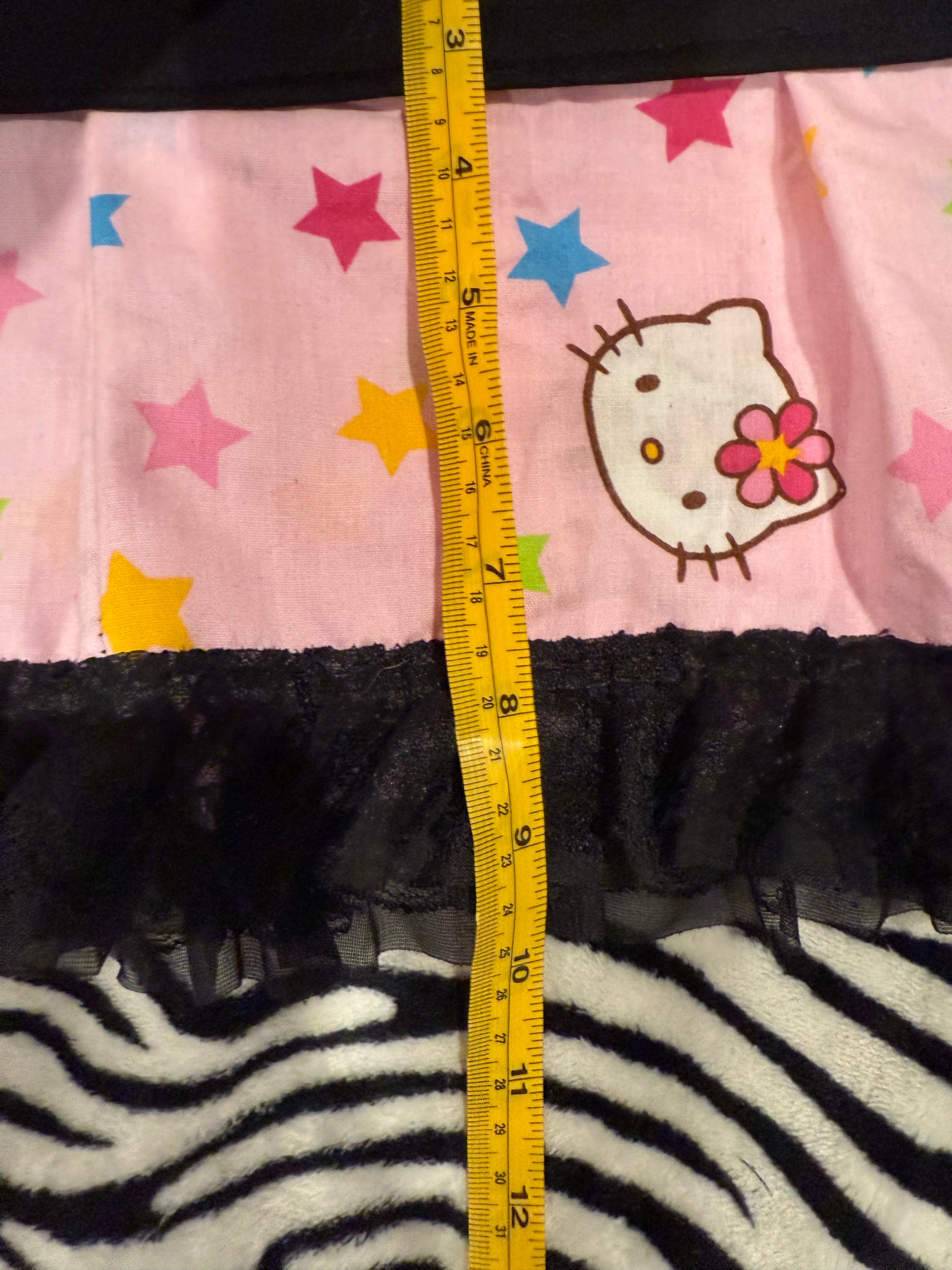 hello kitty skirt size L