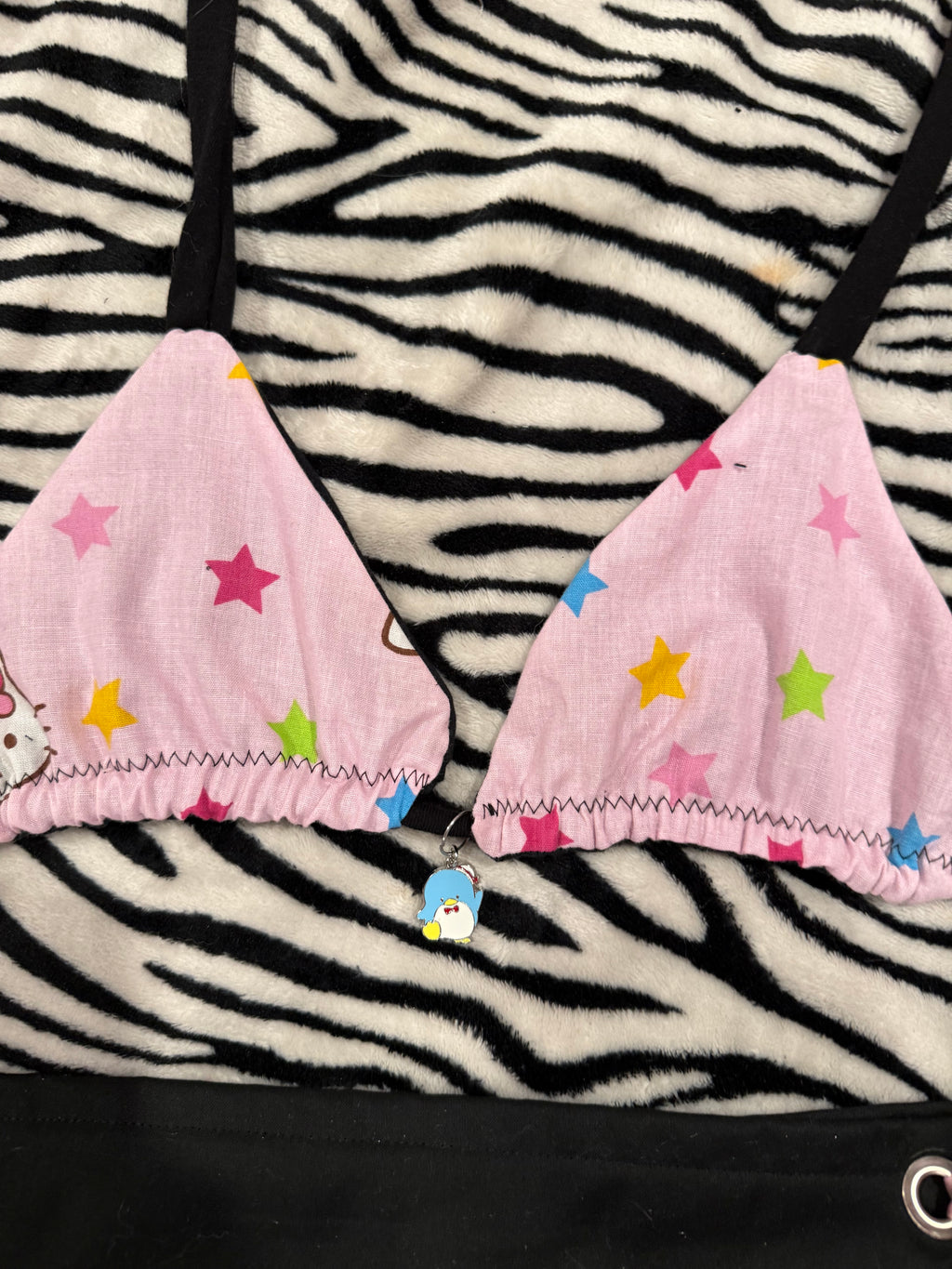 hello kitty rave set size m