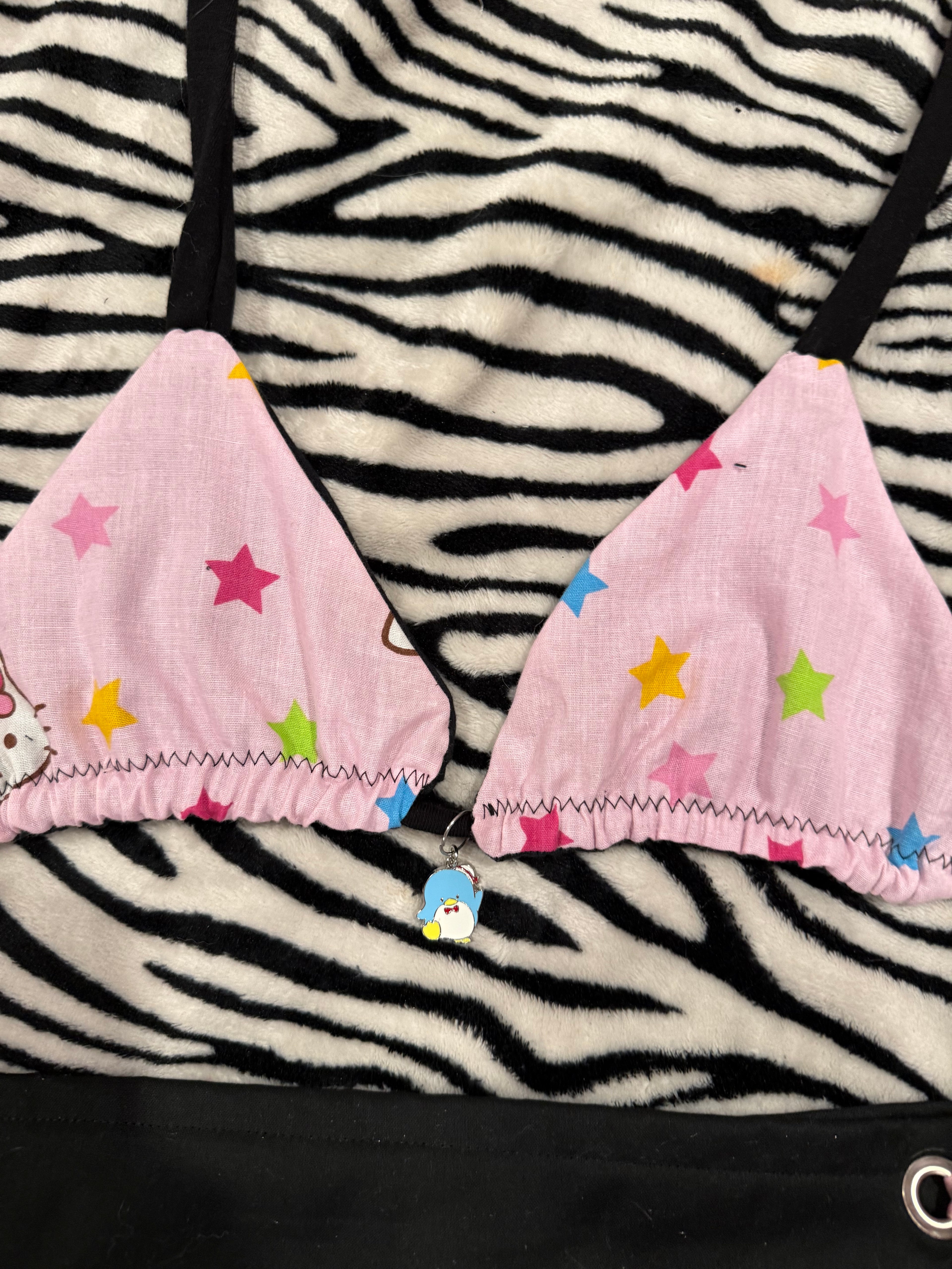 hello kitty rave set size m