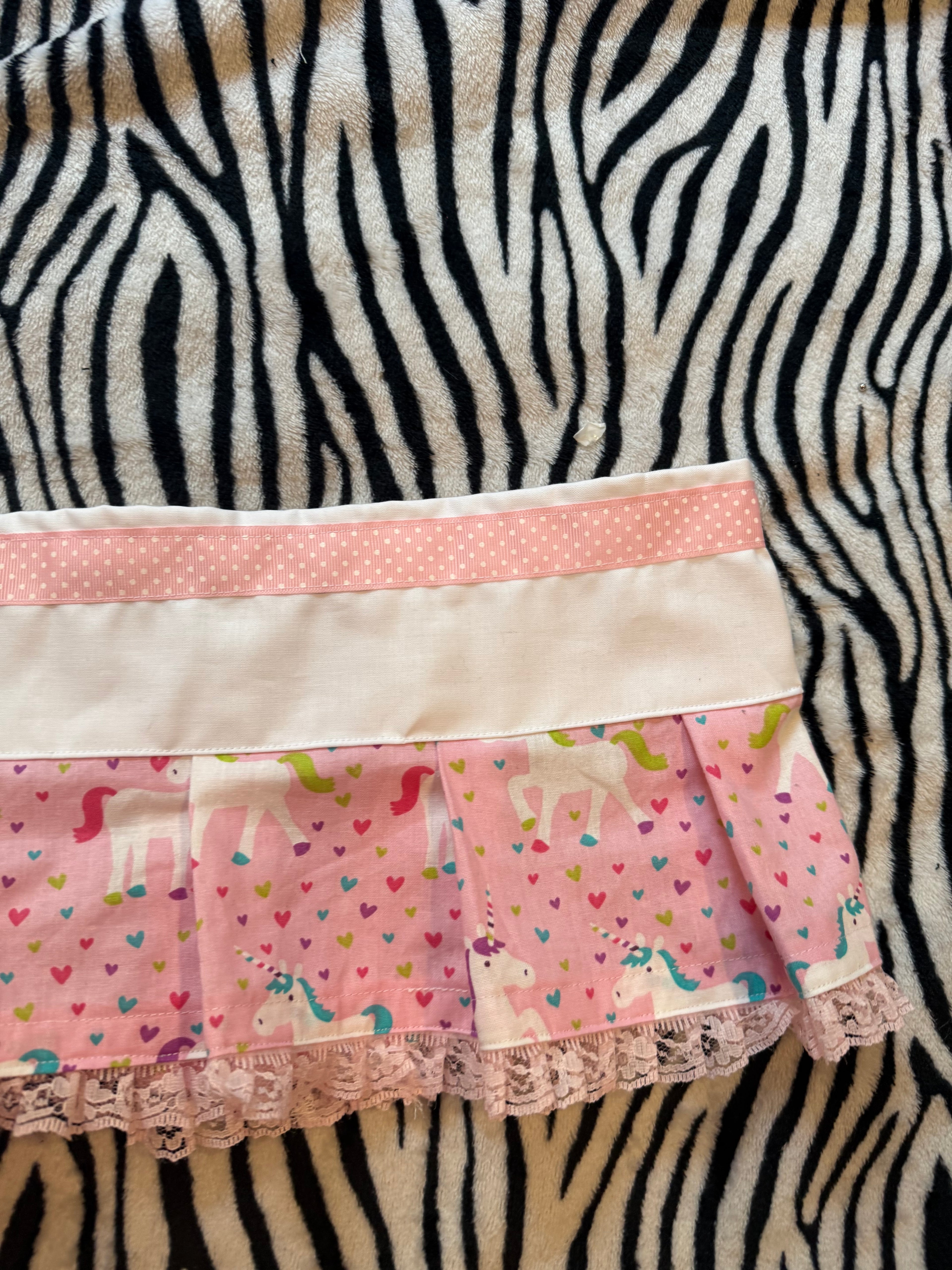 unicorn lace skirt size xs