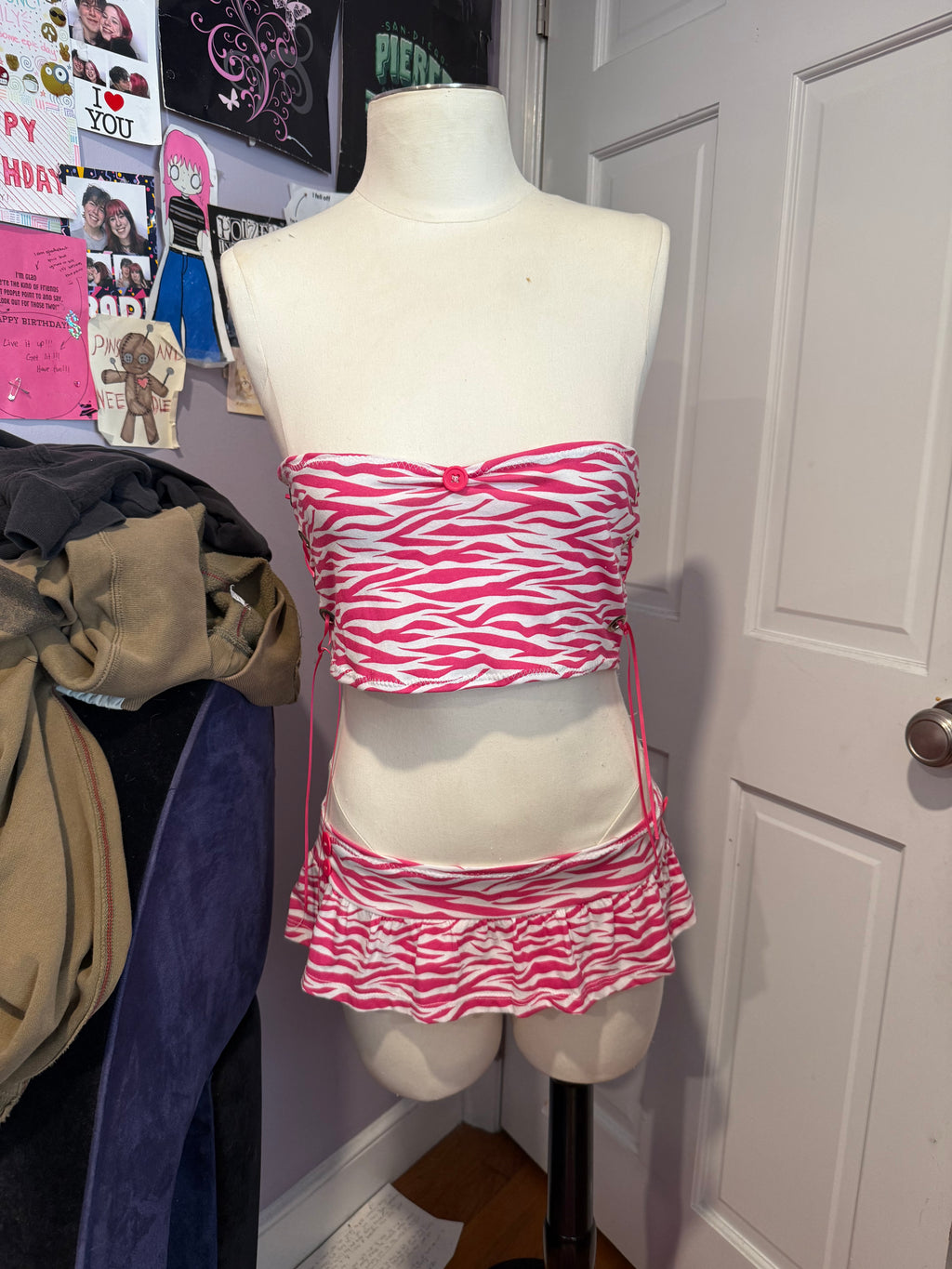 pink & white zebra set size s