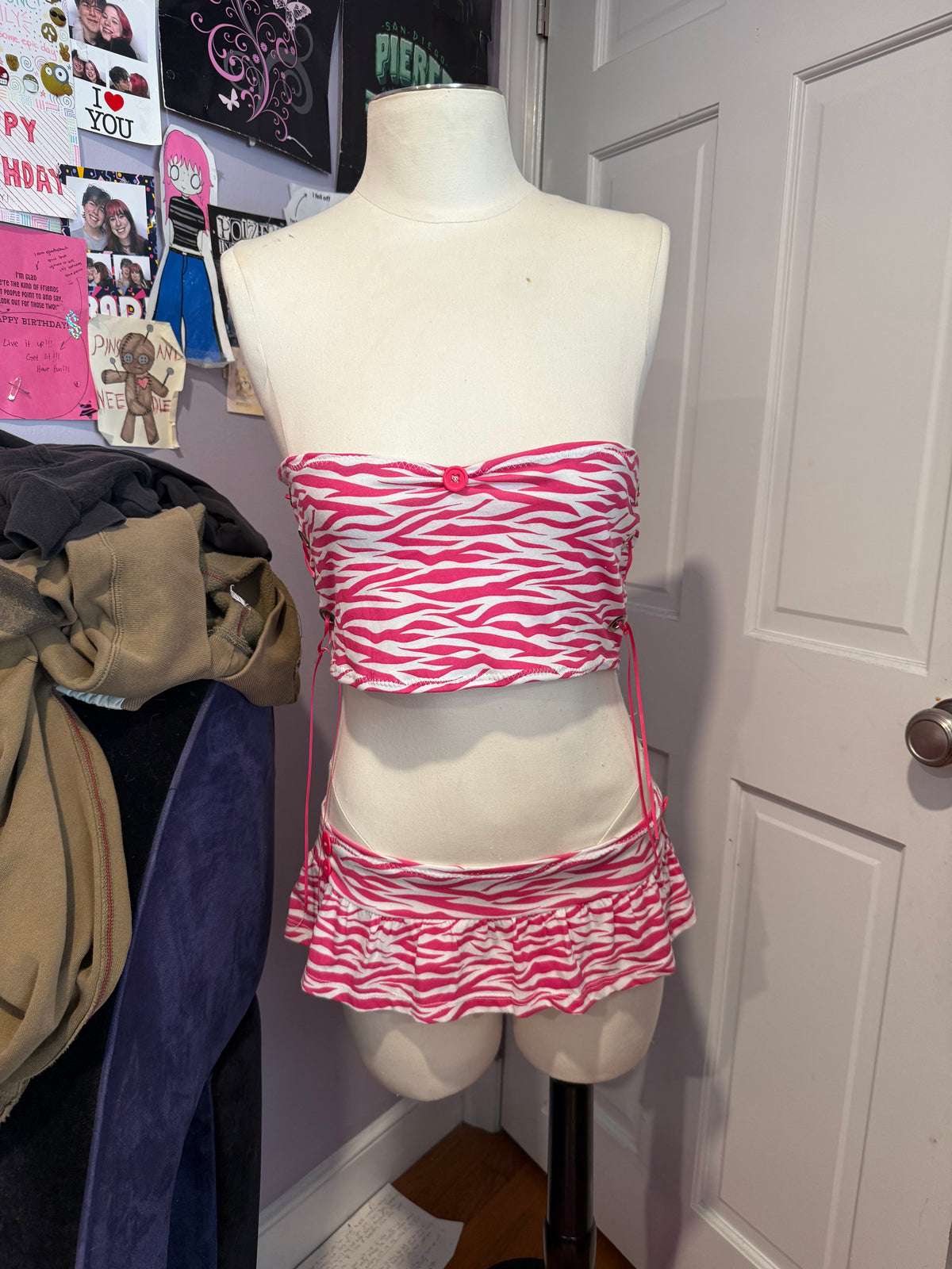 pink & white zebra set size s