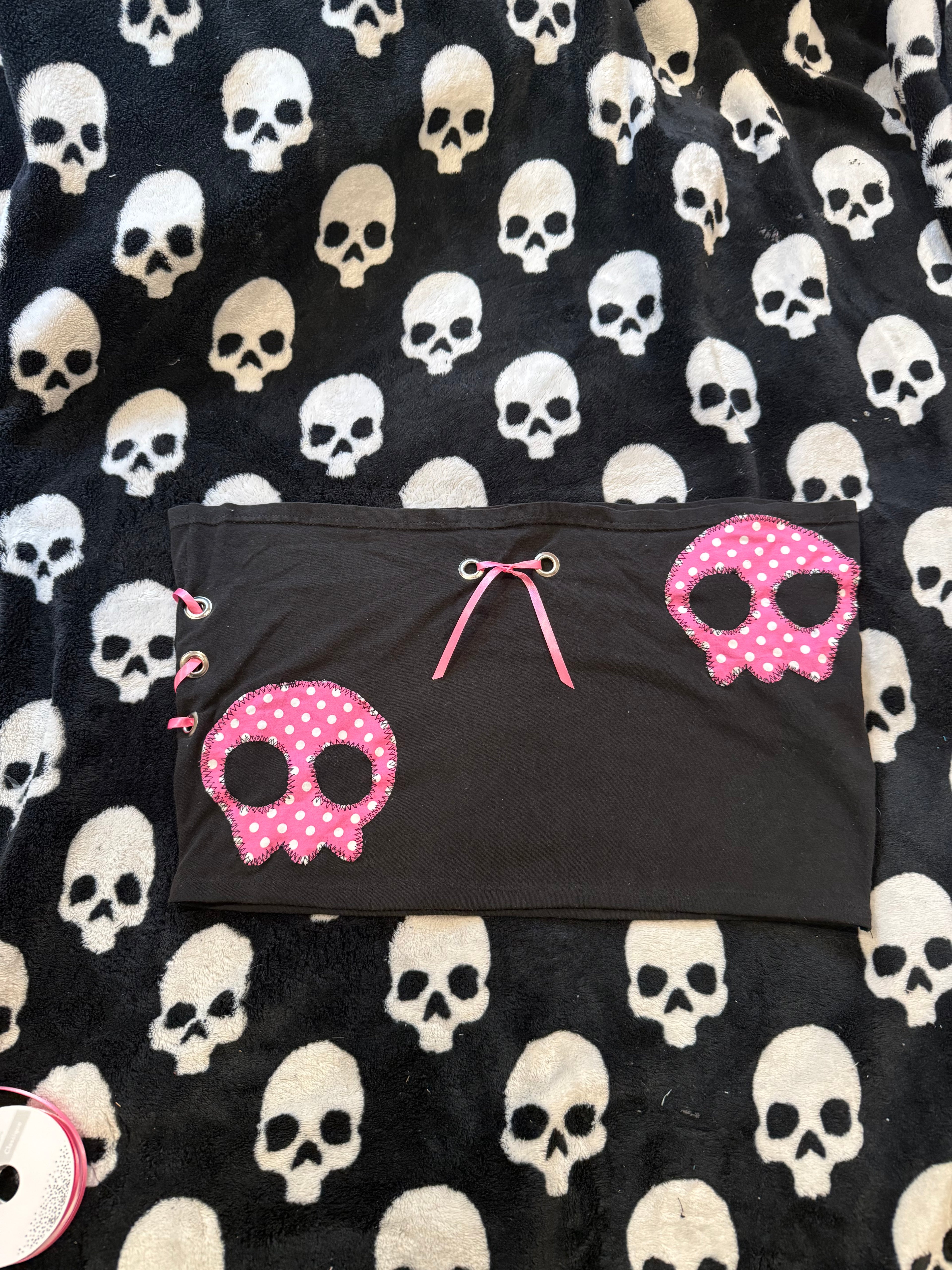 pink & white skull tube top size 2xl