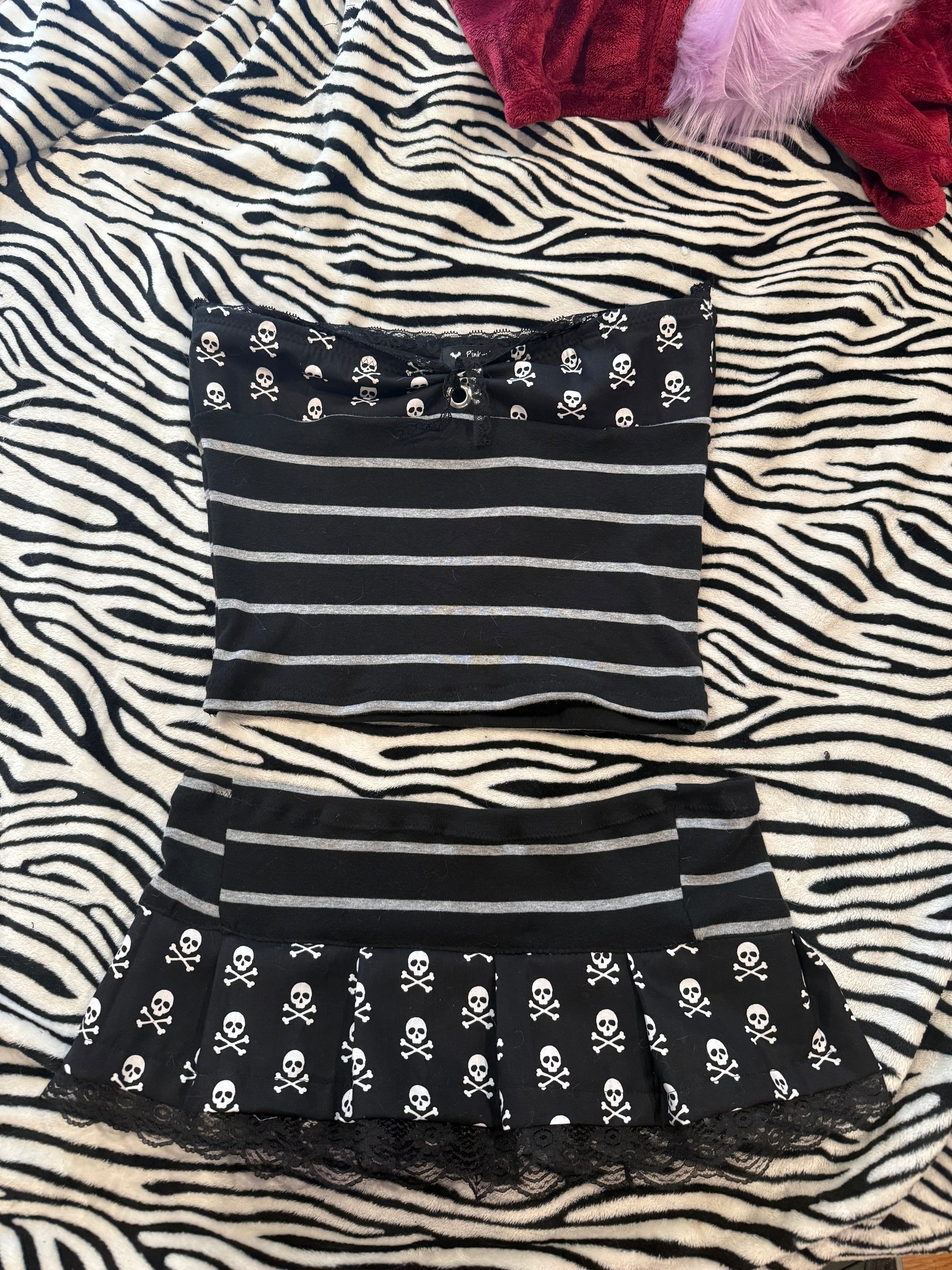 striped skull set size xs