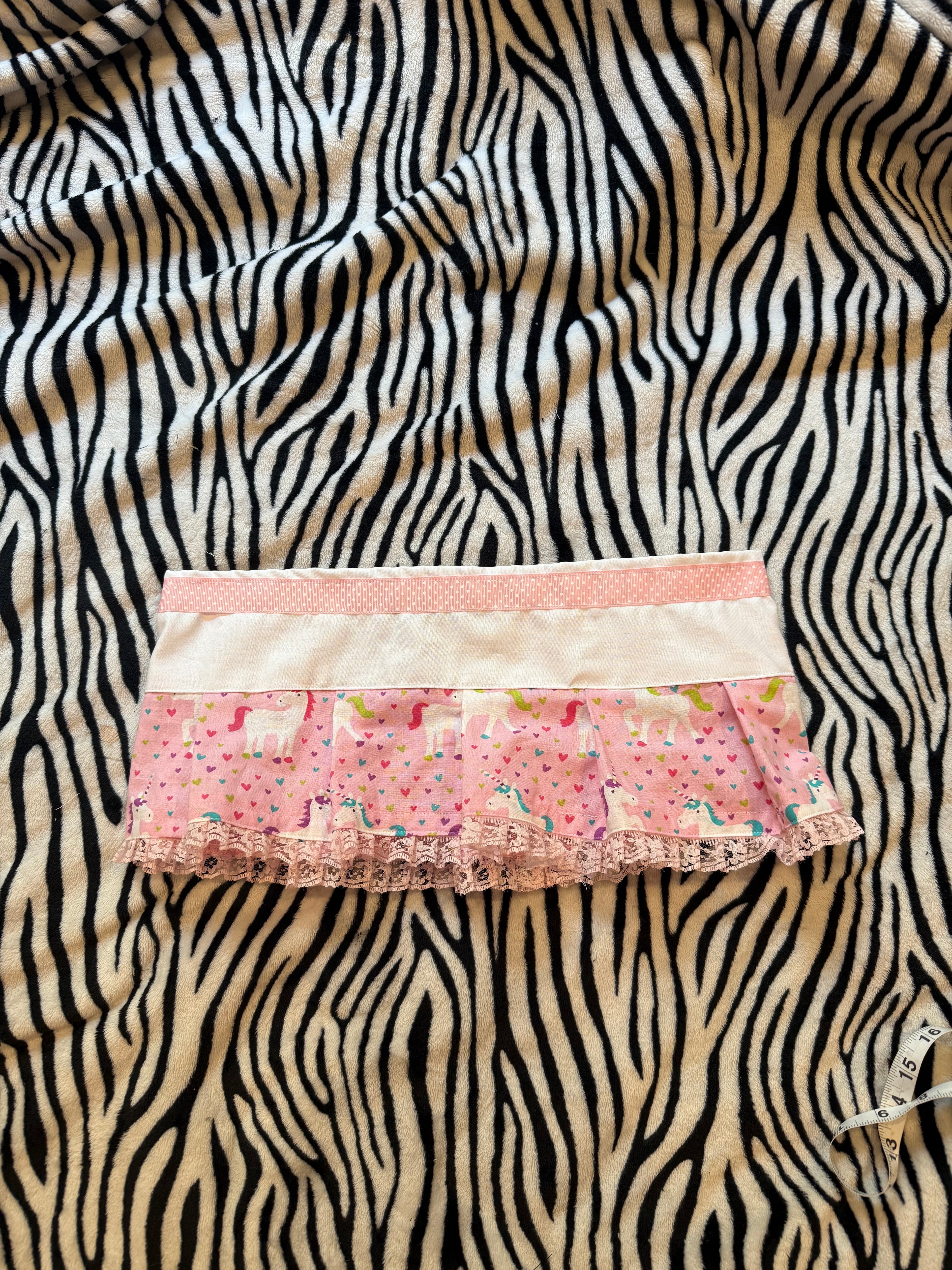 pink & white unicorn lace up skirt size L