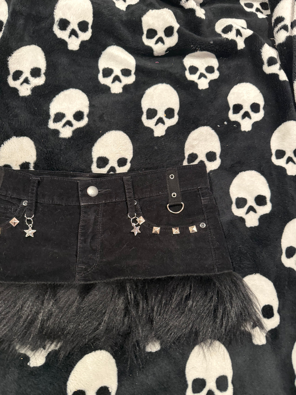 black fur studded skirt size s