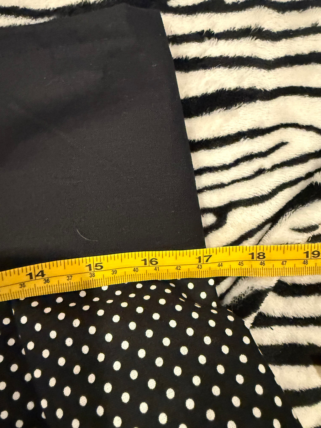 polka dot brass knuckle skirt size s
