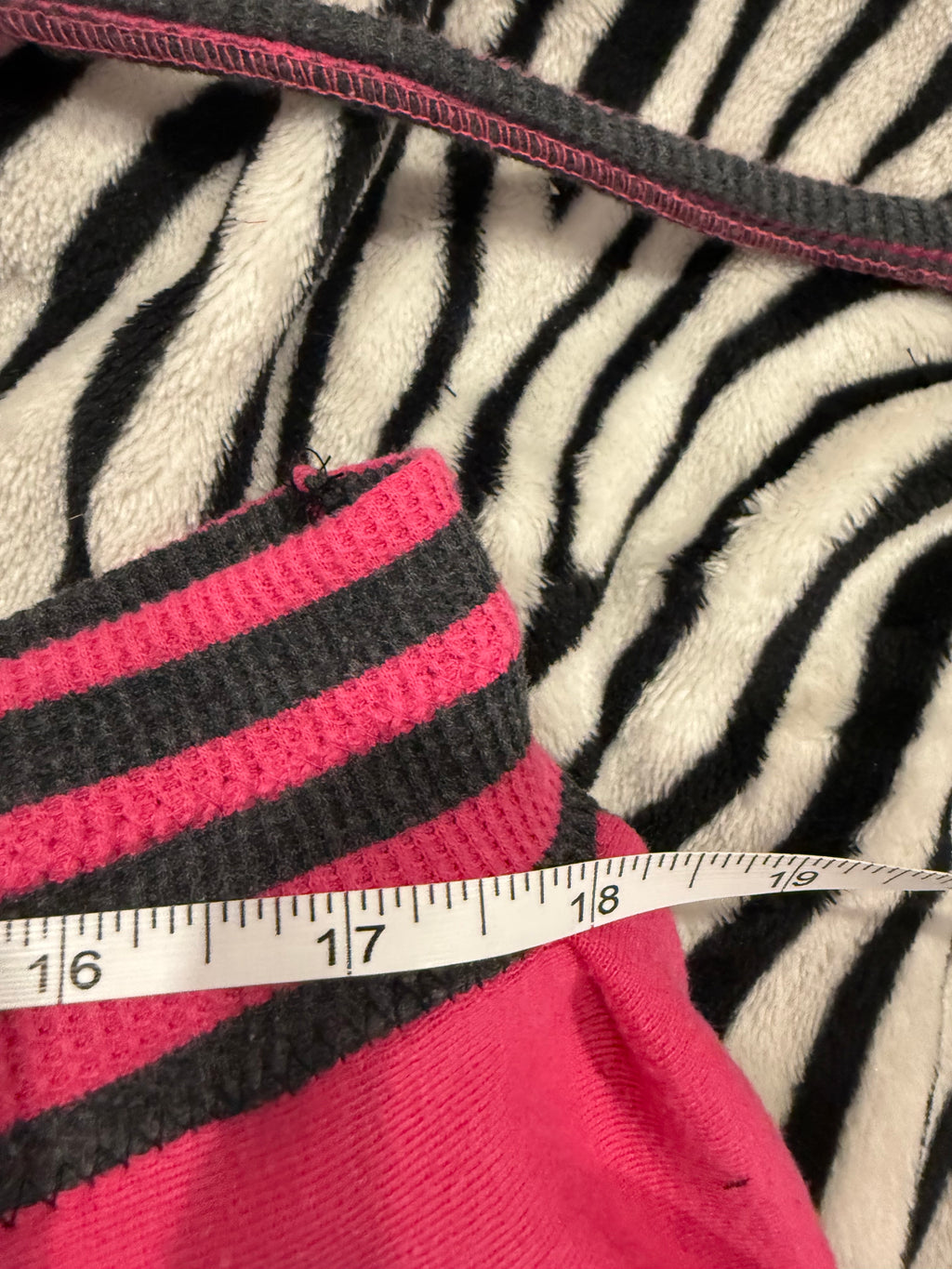 pink & grey striped rave set size m