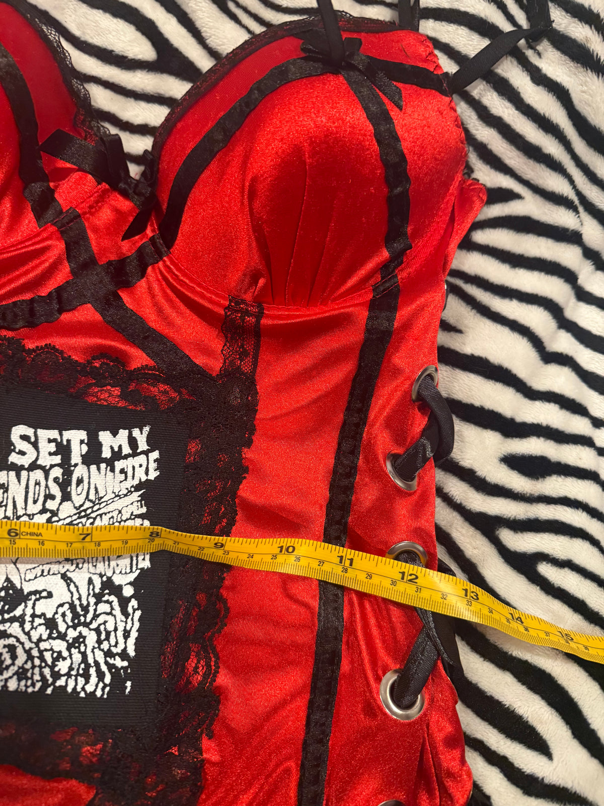 red & black lace corset top size xs/s