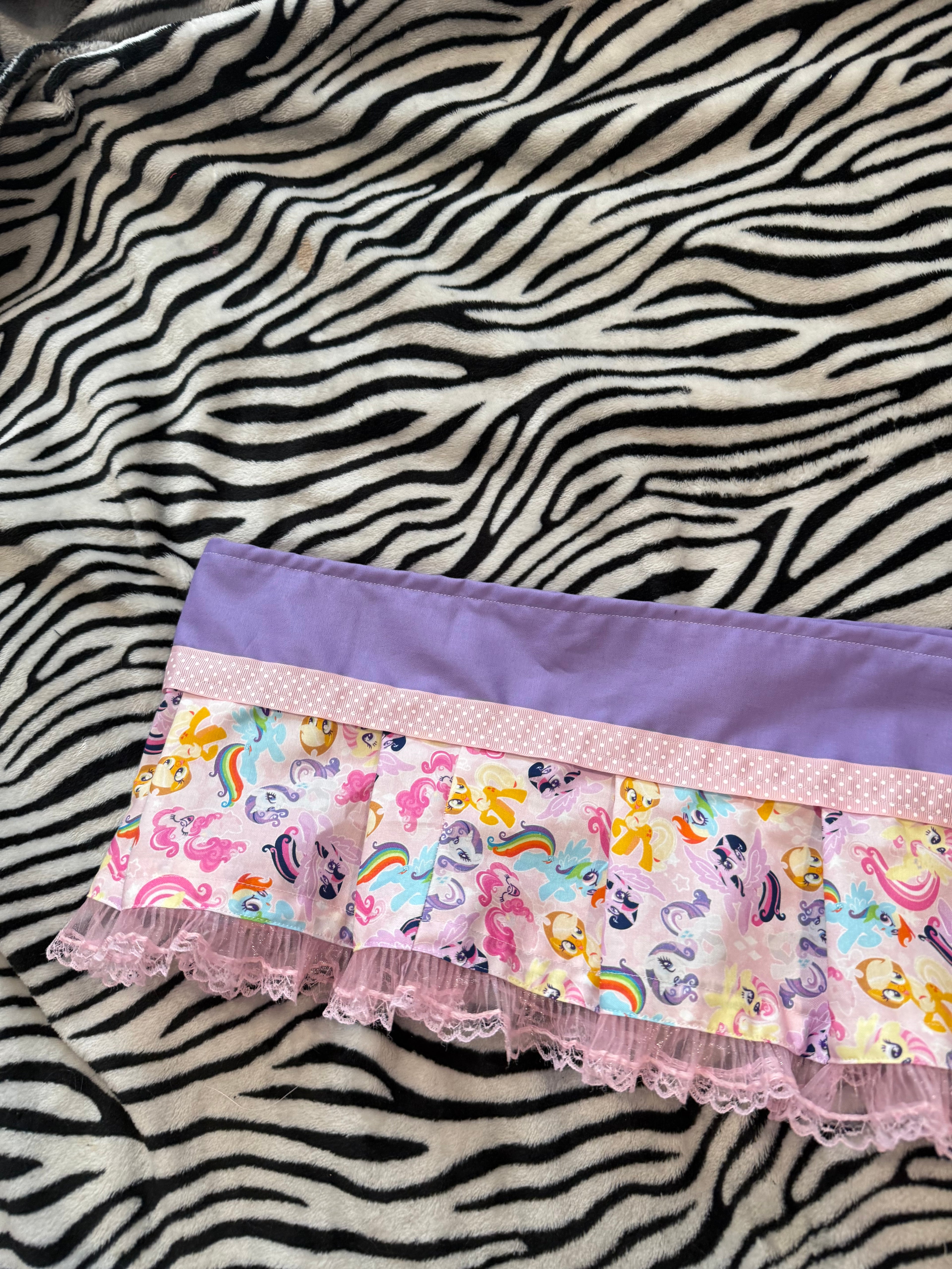 mlp lace up skirt size L