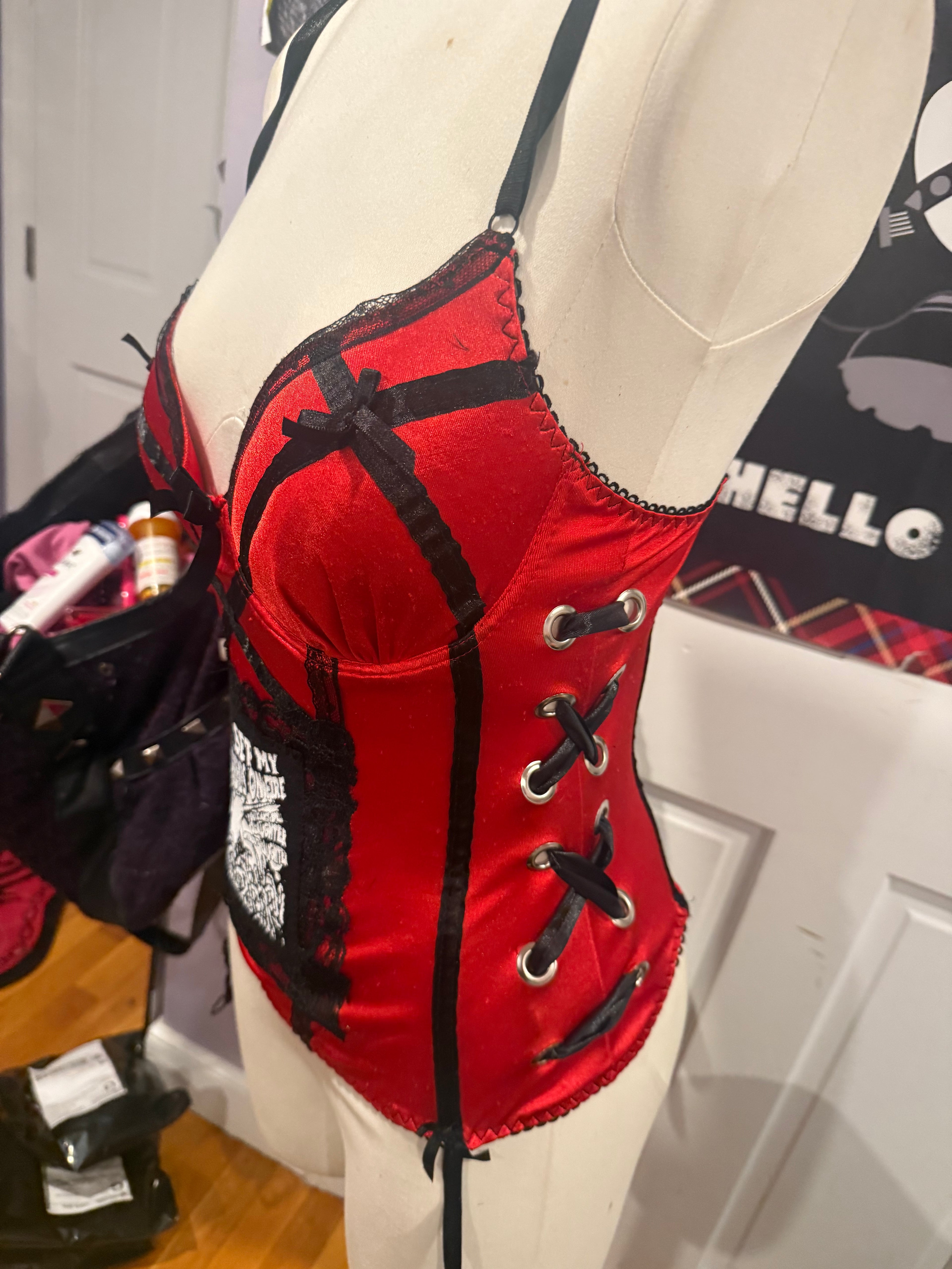 red & black lace corset top size xs/s