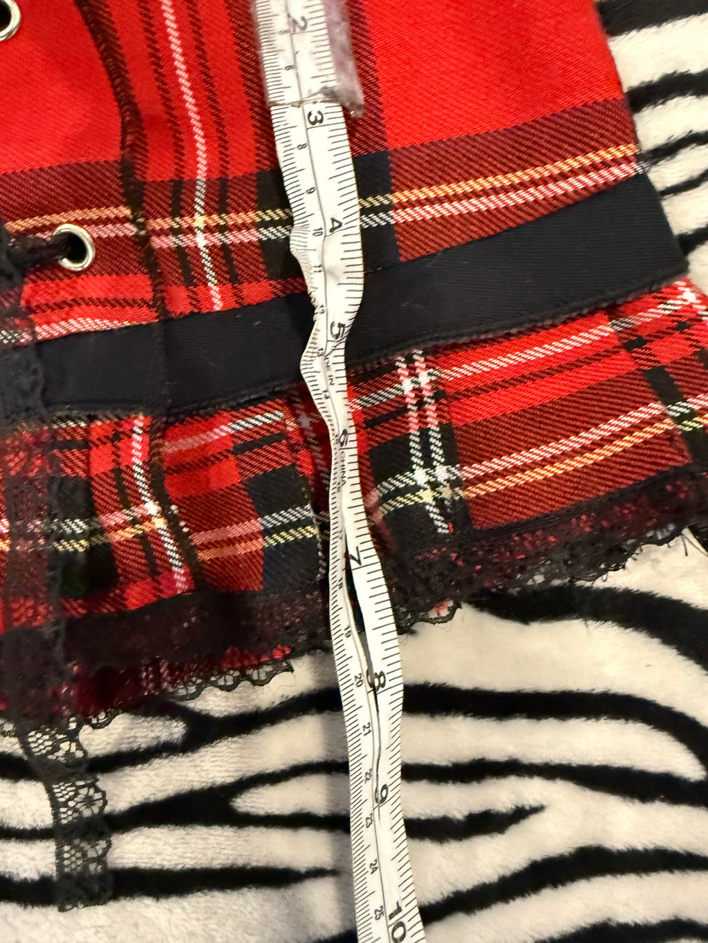 serious LA micro skirt size m