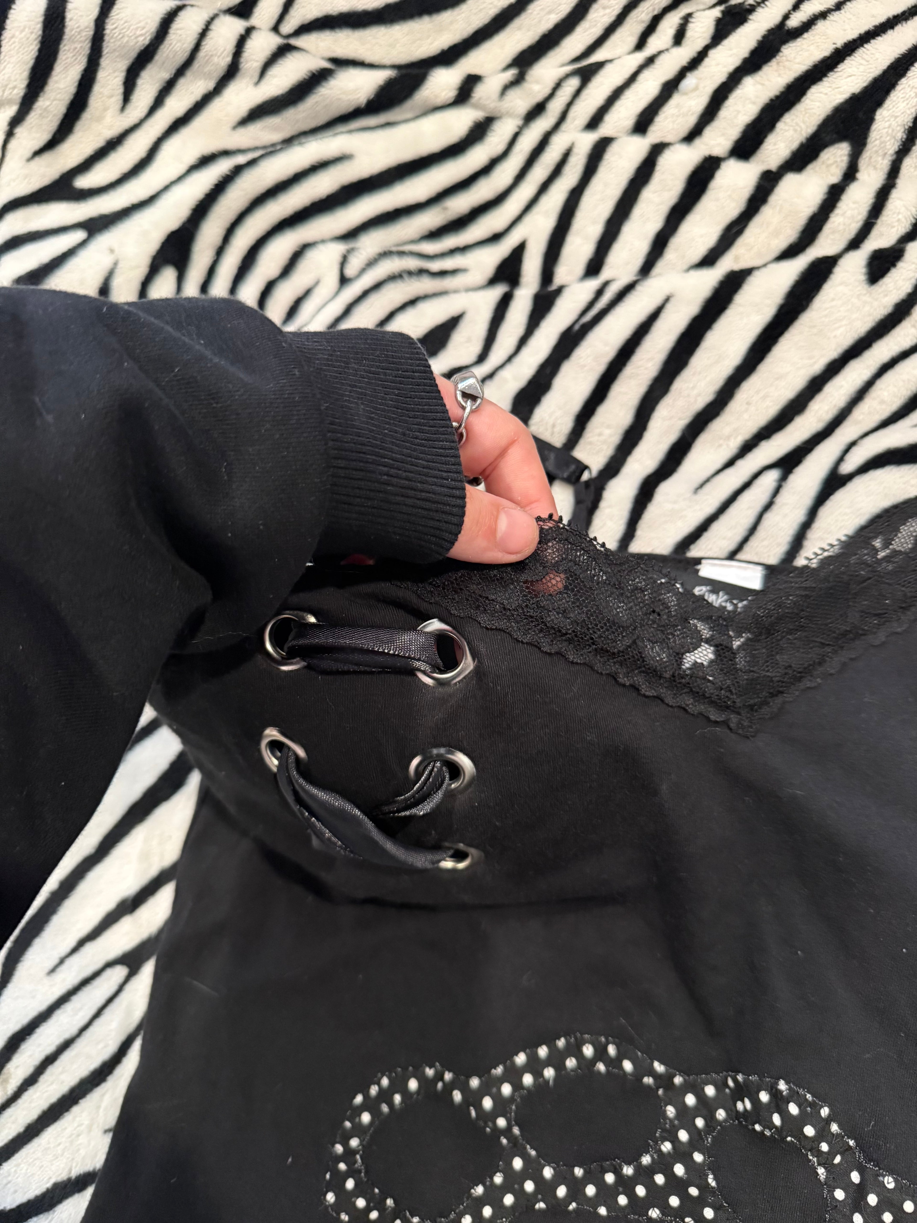 brass knuckle lace up tank size xl