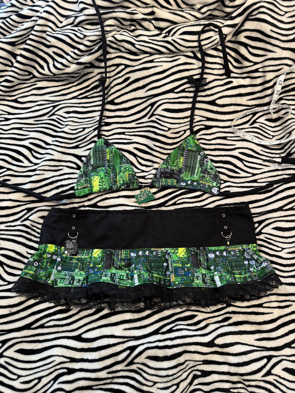 circuit board rave set size XL