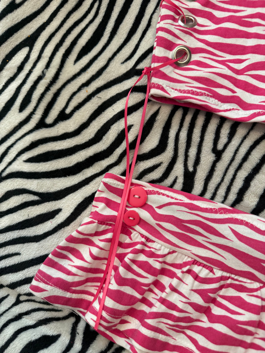 pink & white zebra set size s