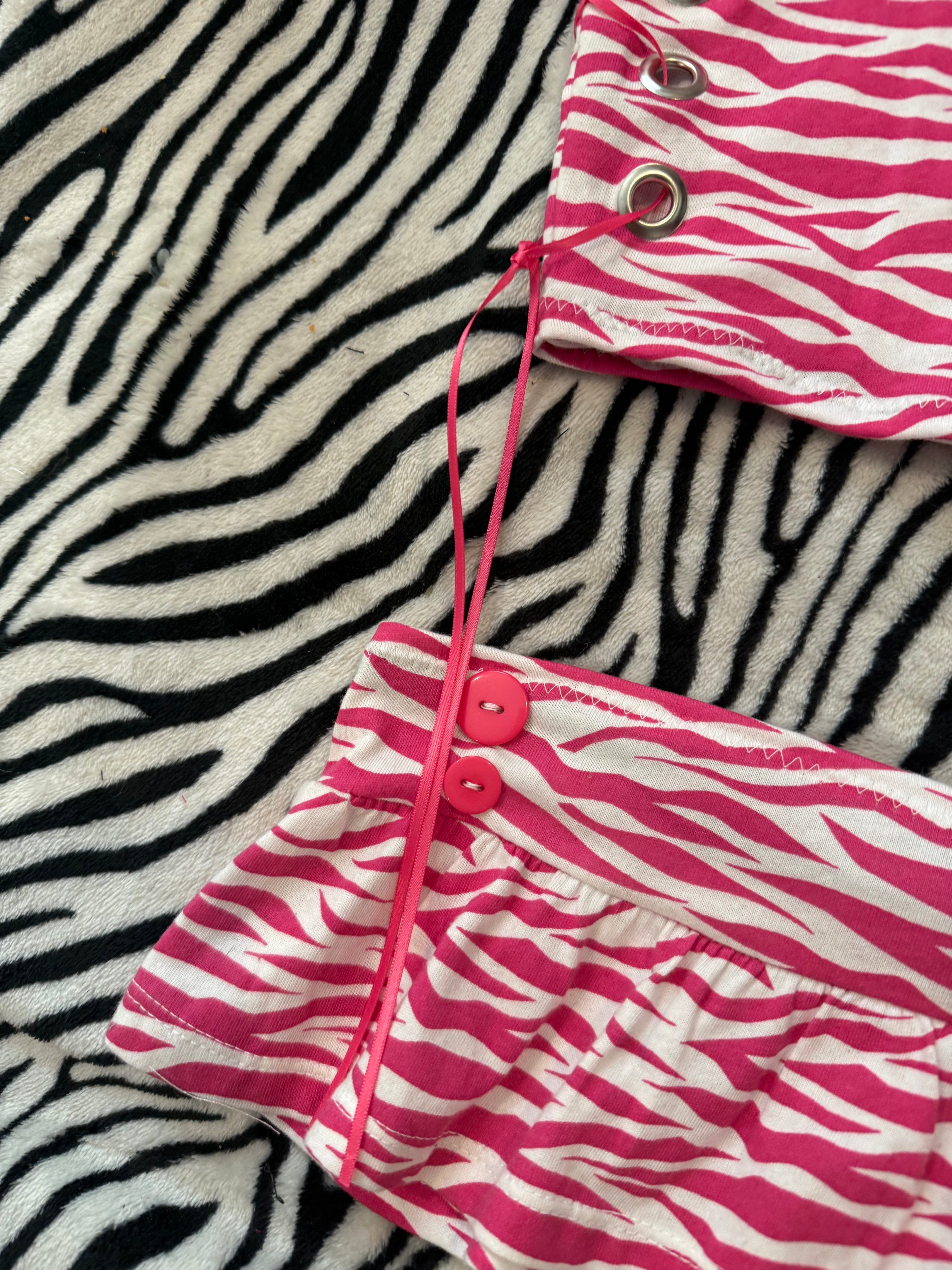 pink & white zebra set size s
