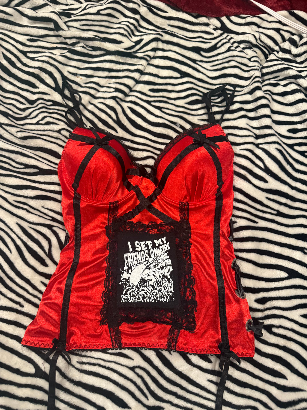 red & black lace corset top size xs/s