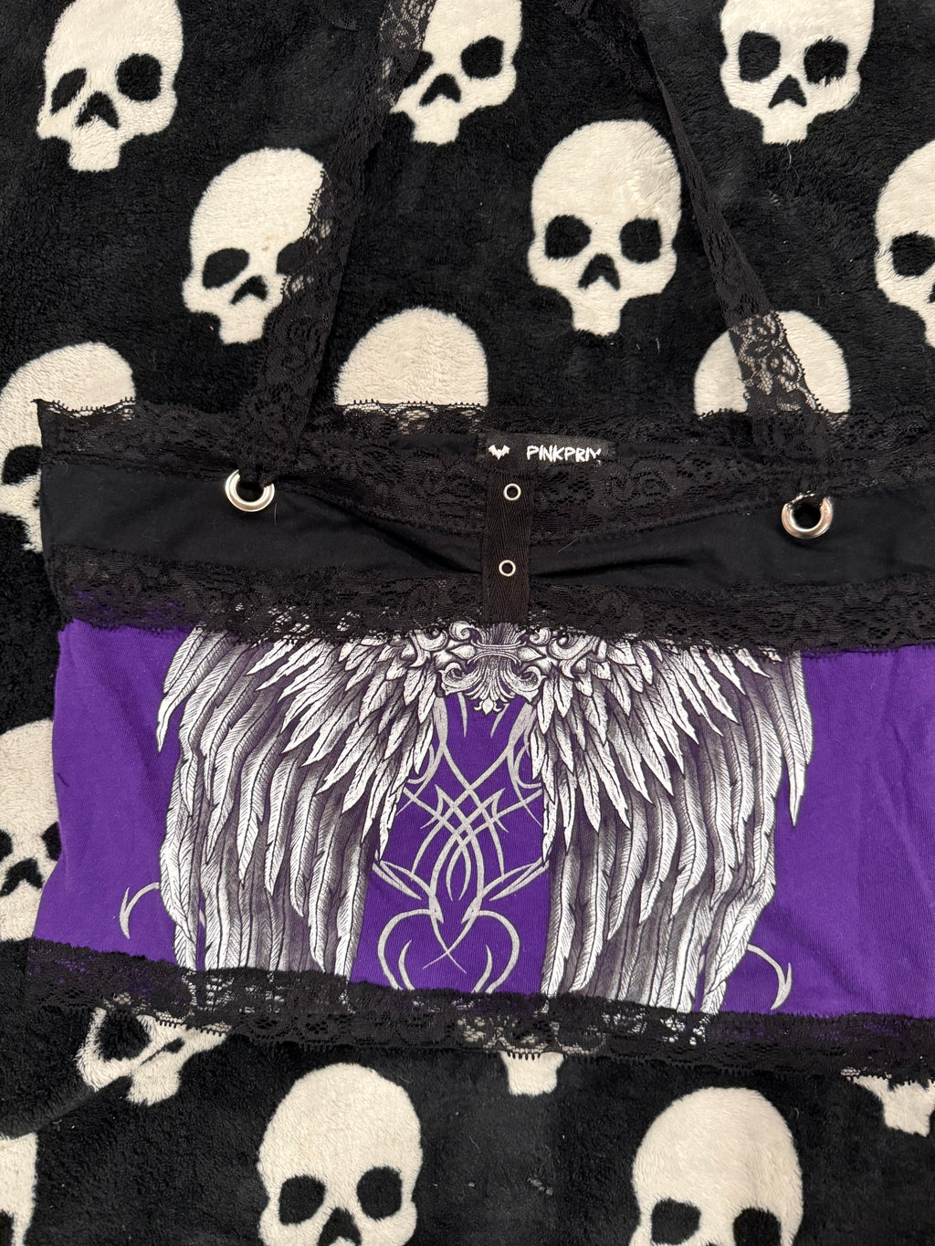 angel wing black lace up top size xs/s