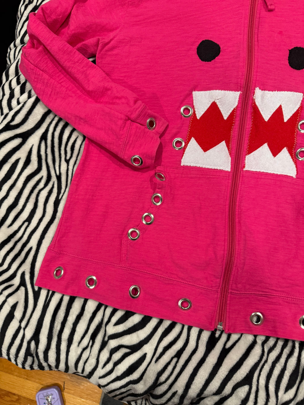 pink Domo zip up size m/l