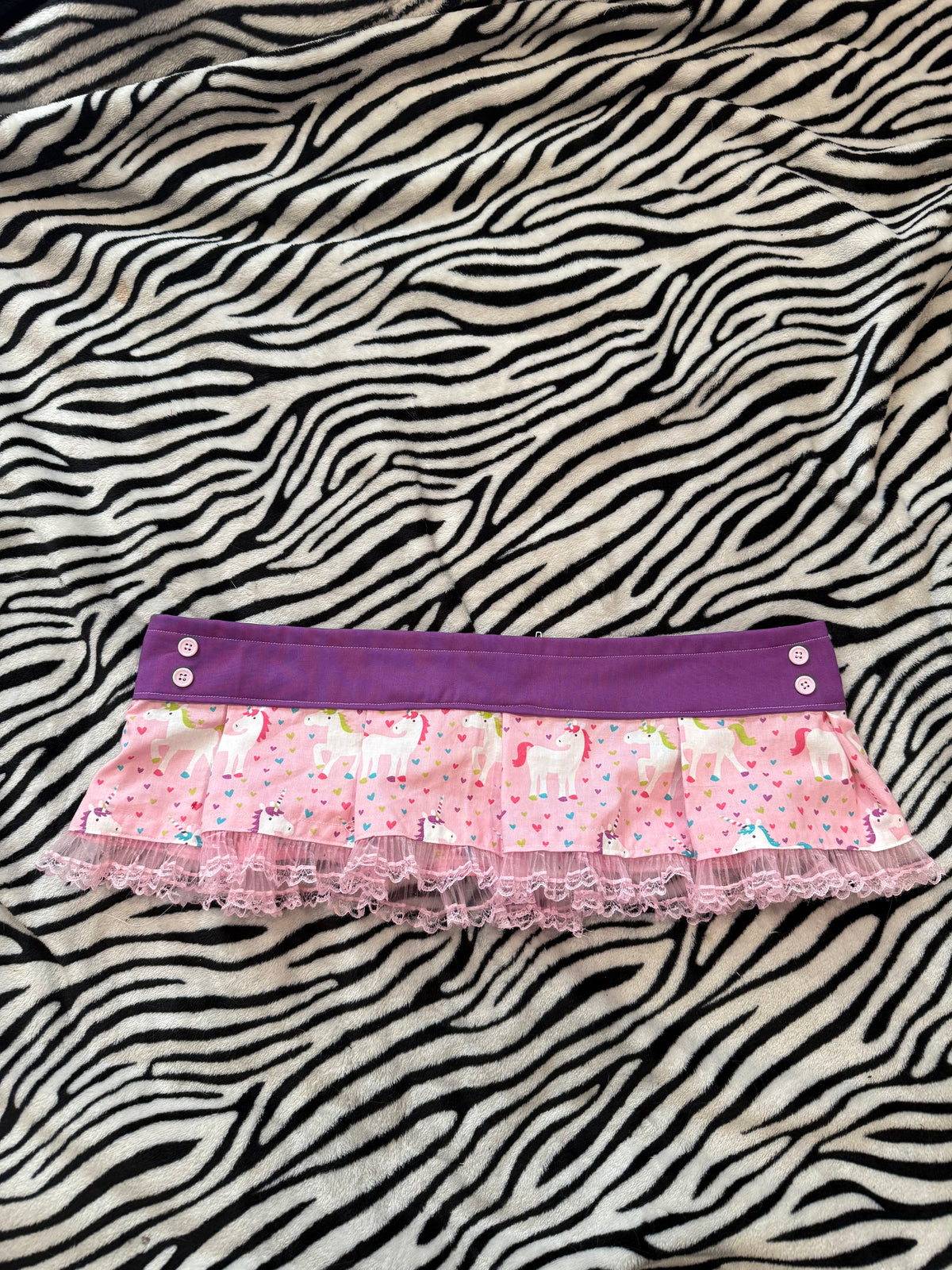unicorn button skirt size m