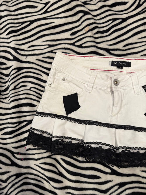 black & white diamond skirt size s/m