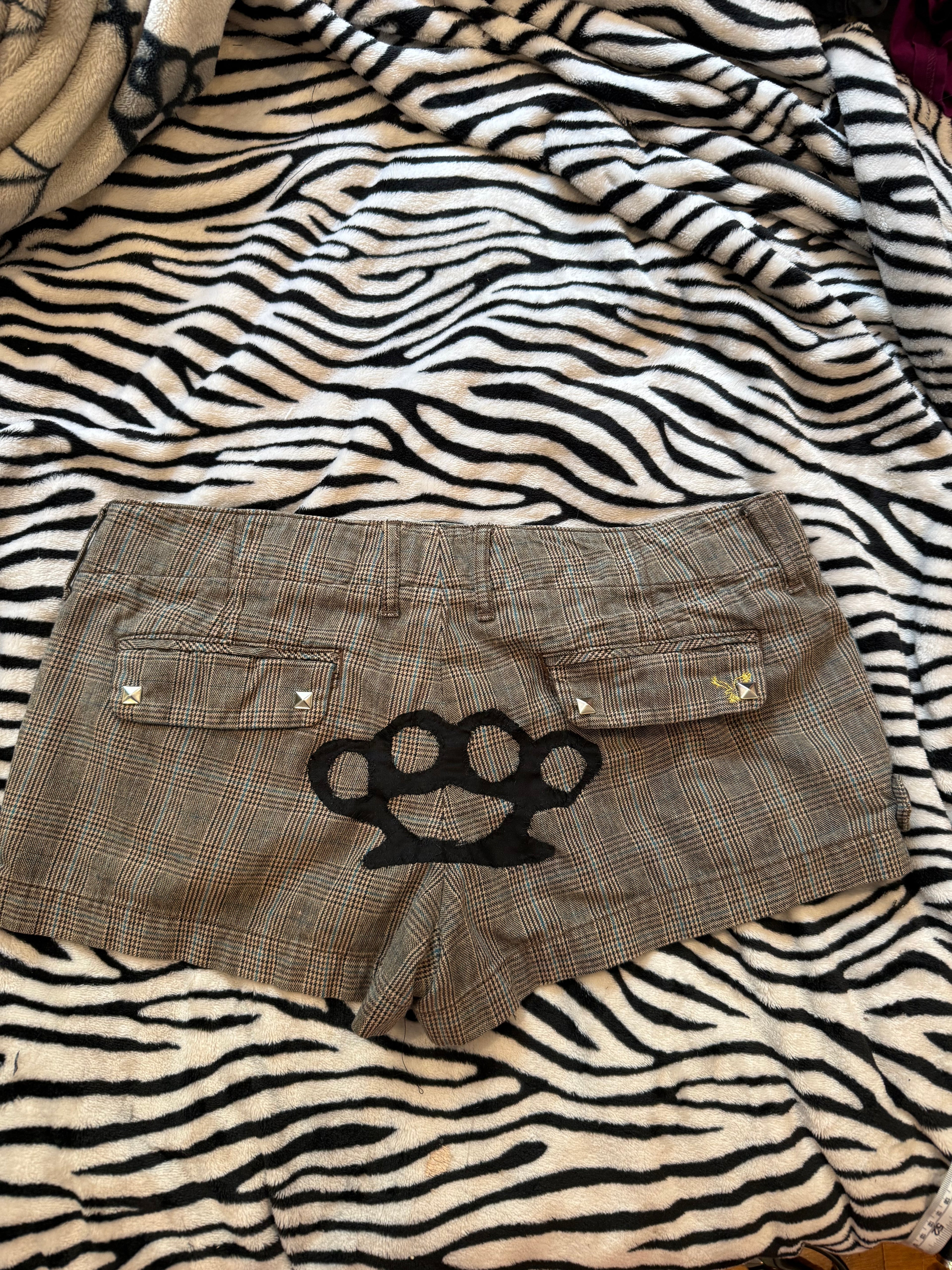 Plaid brass knuckle shorts size m