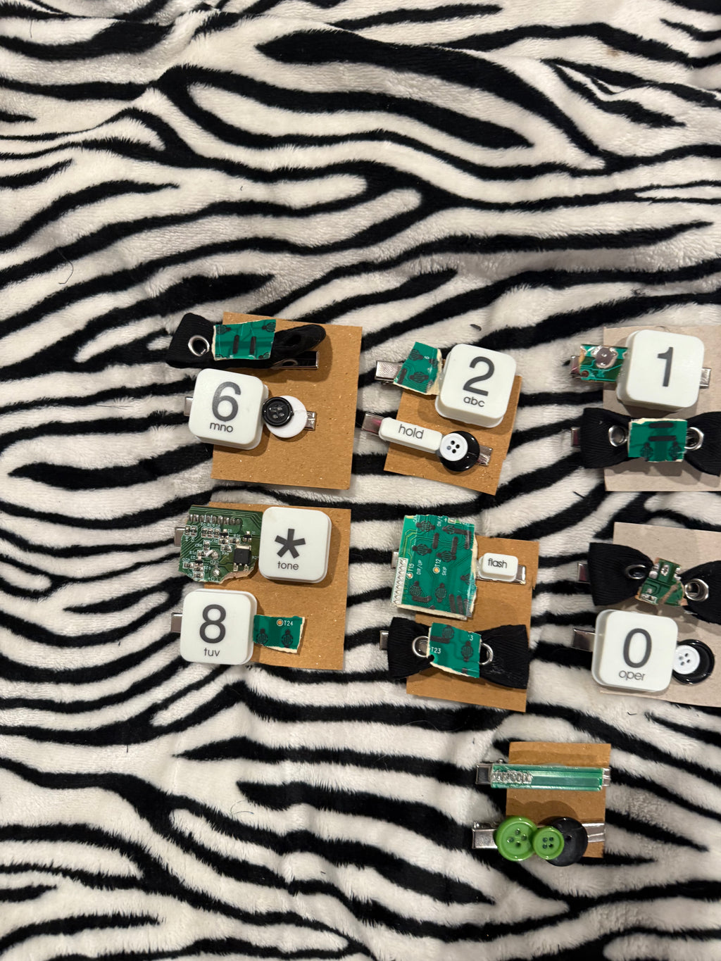electronic hair clips