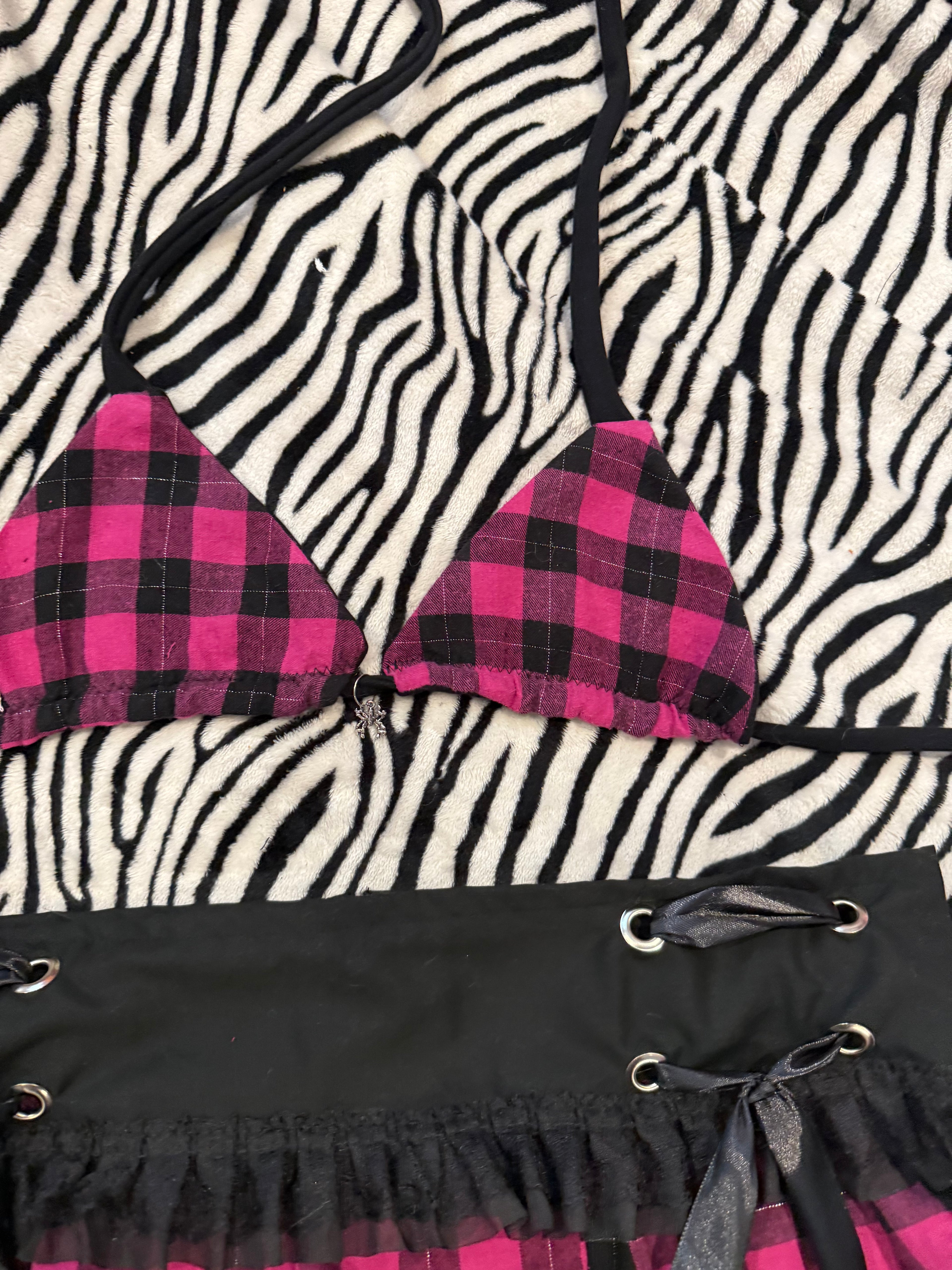 pink & black rave set size L