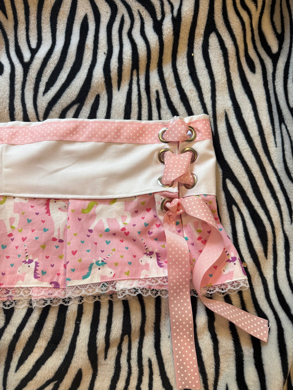 pink & white unicorn lace up skirt size L