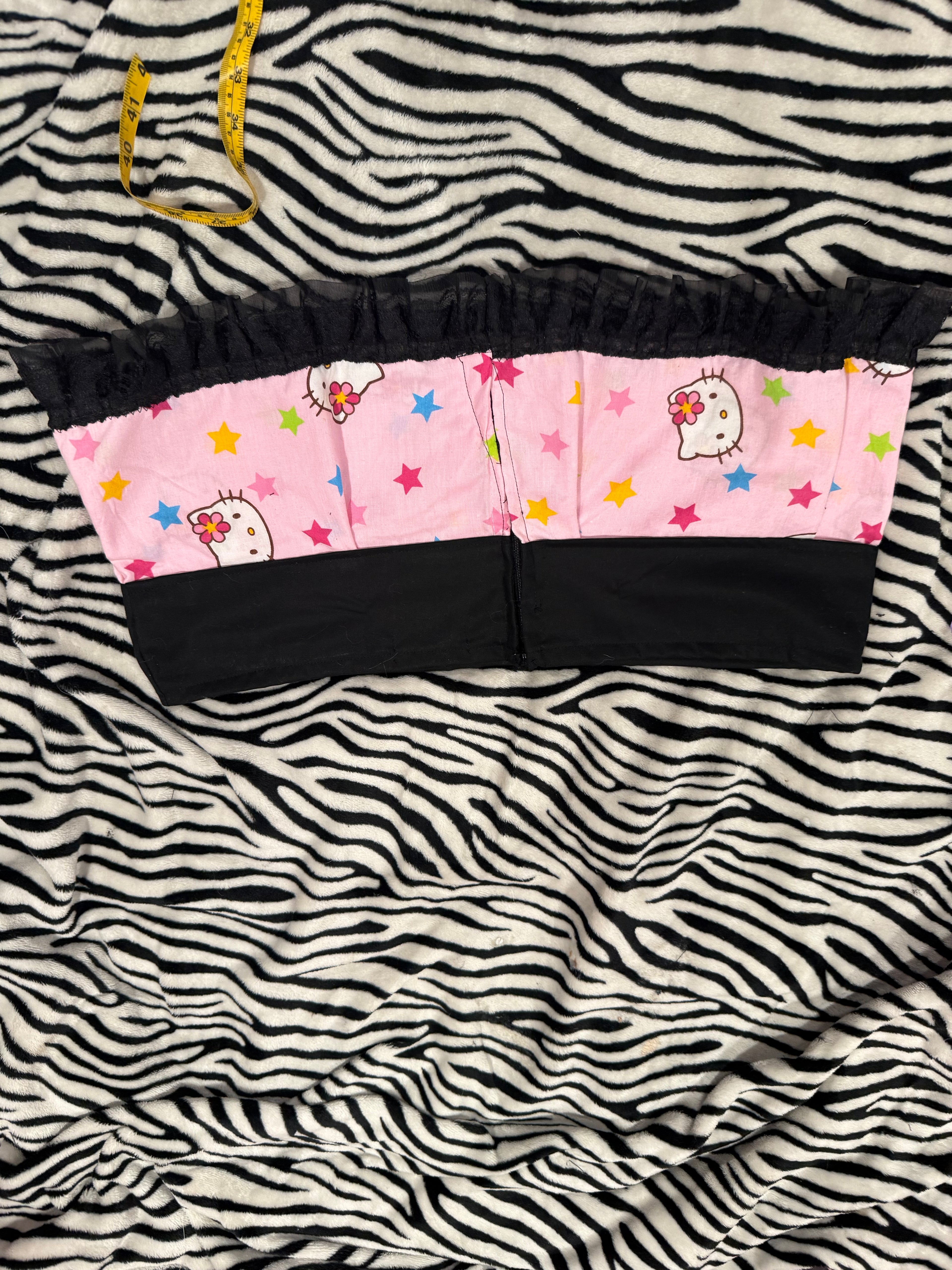 hello kitty skirt size L