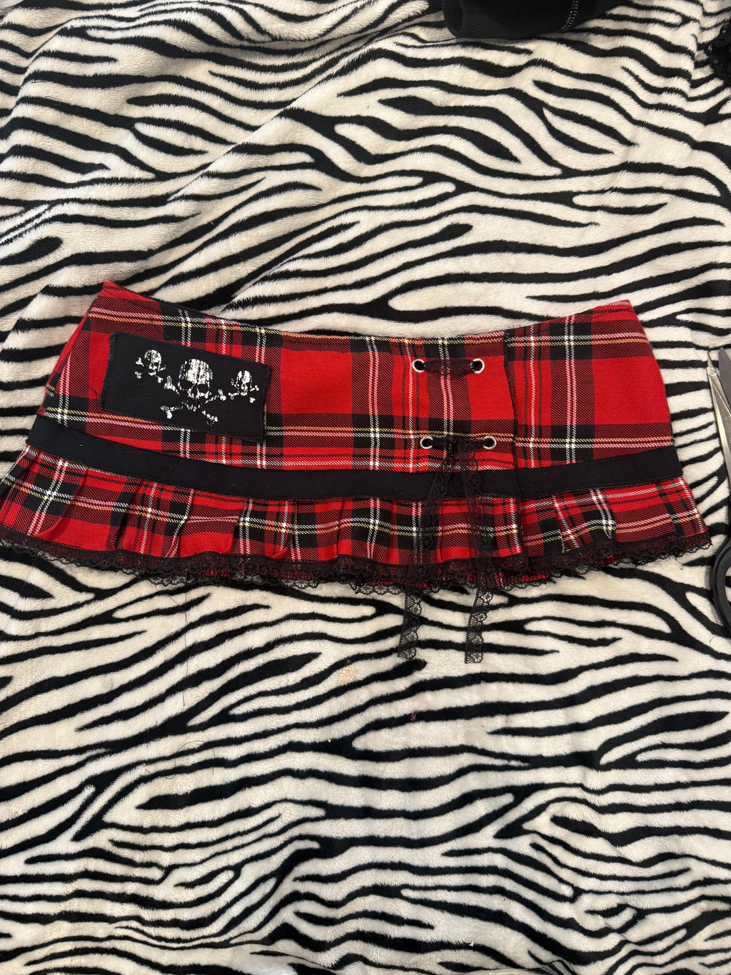 serious LA micro skirt size m