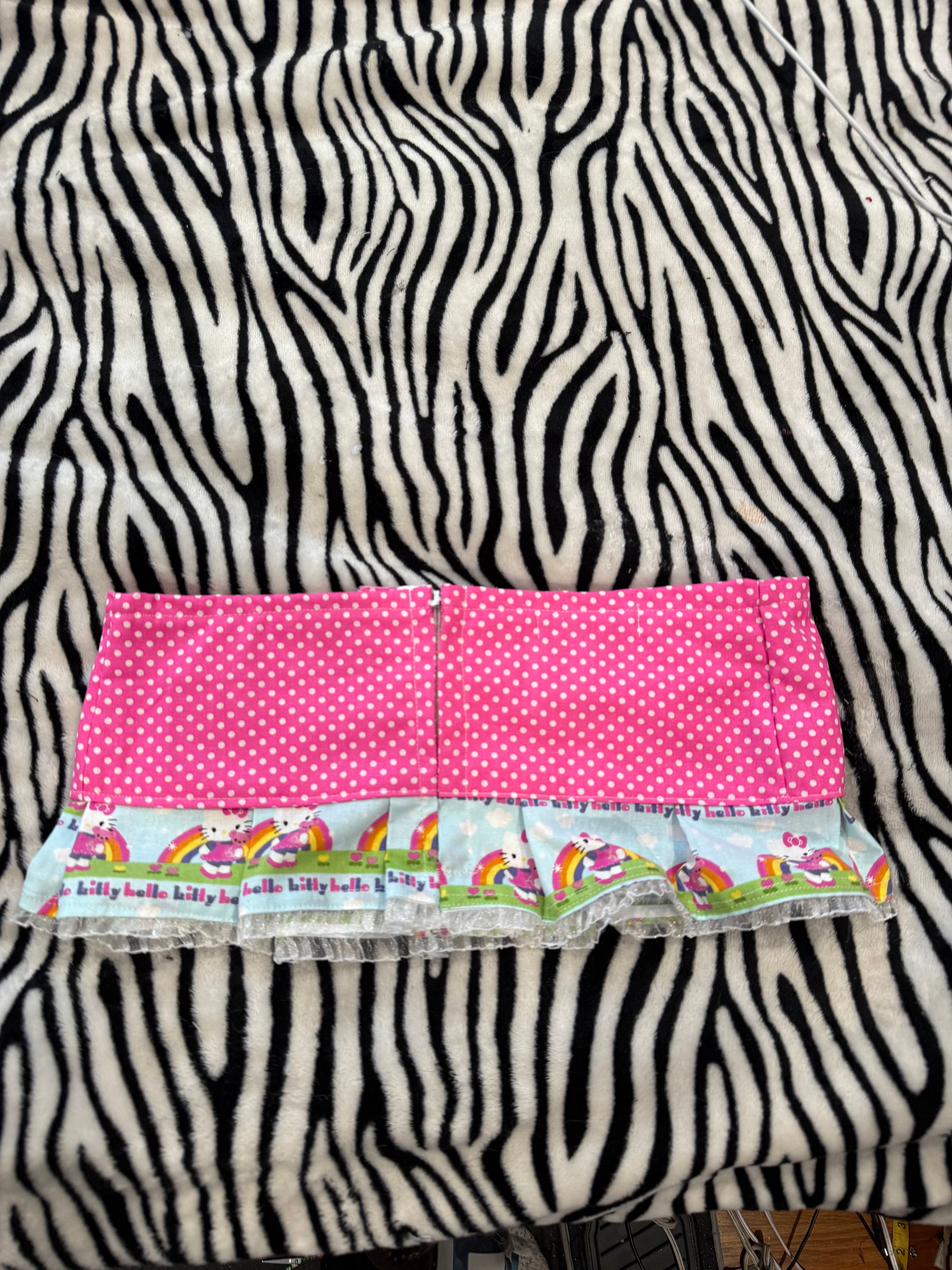 polka dot hello kitty mini skirt size xxs