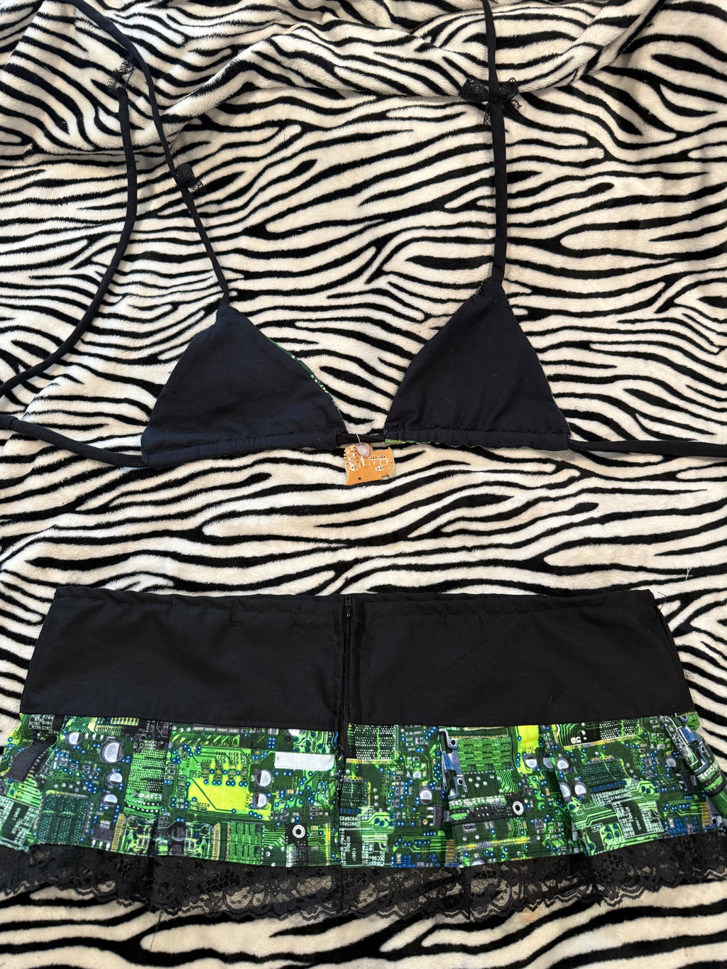 circuit board rave set size XL