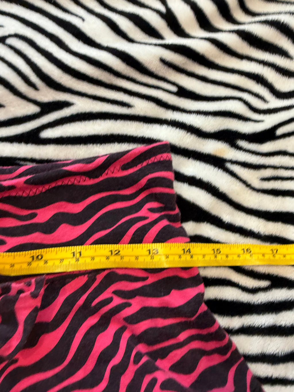 pink & black zebra bow skirt size xxs