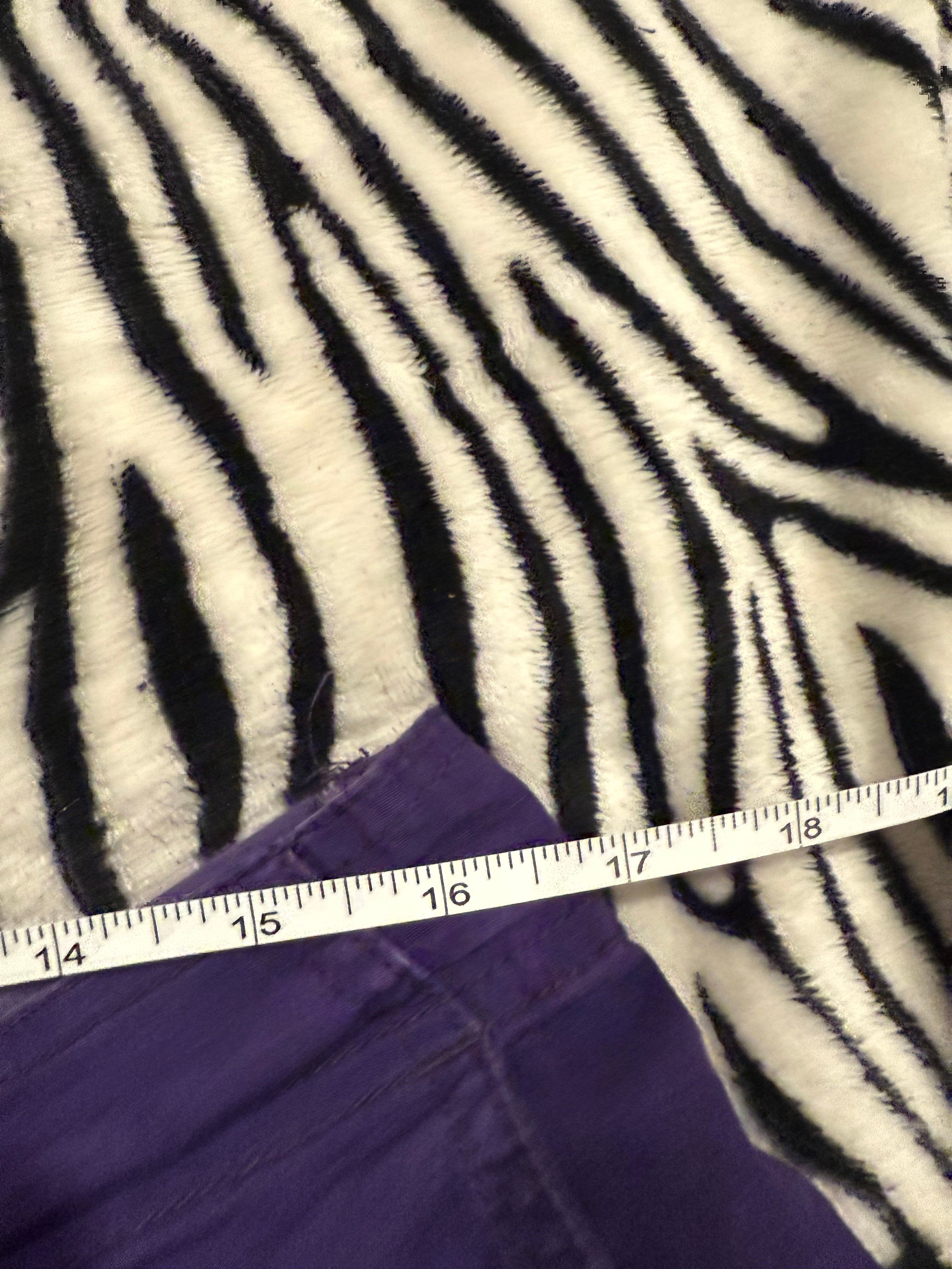 purple brass knuckle skirt size L