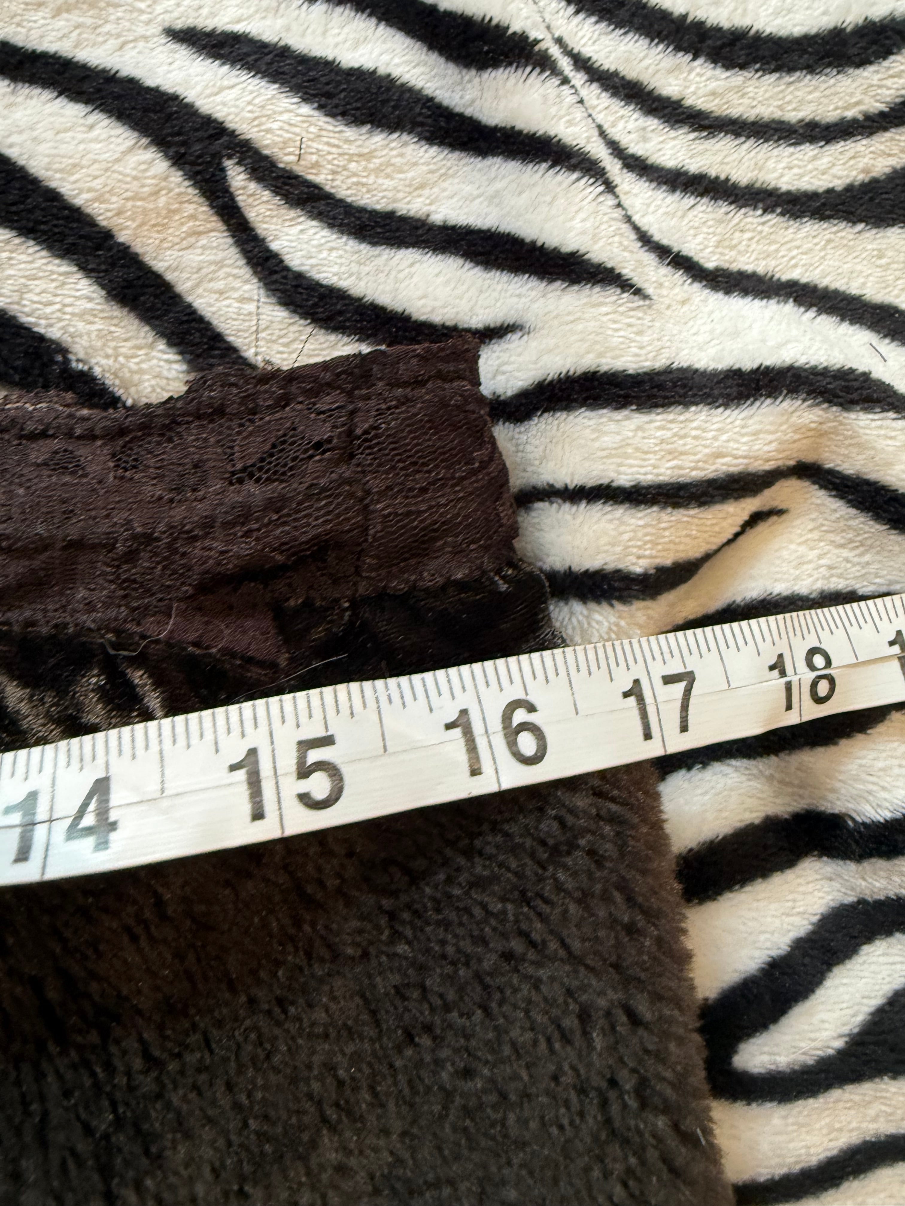 domo fur skirt size xs