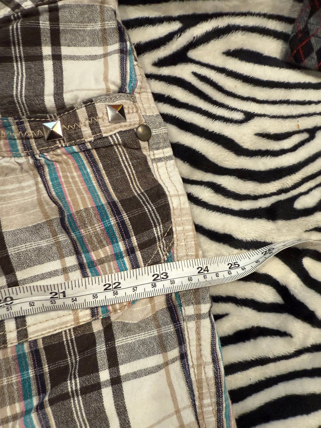 plaid skull shorts size 2xl