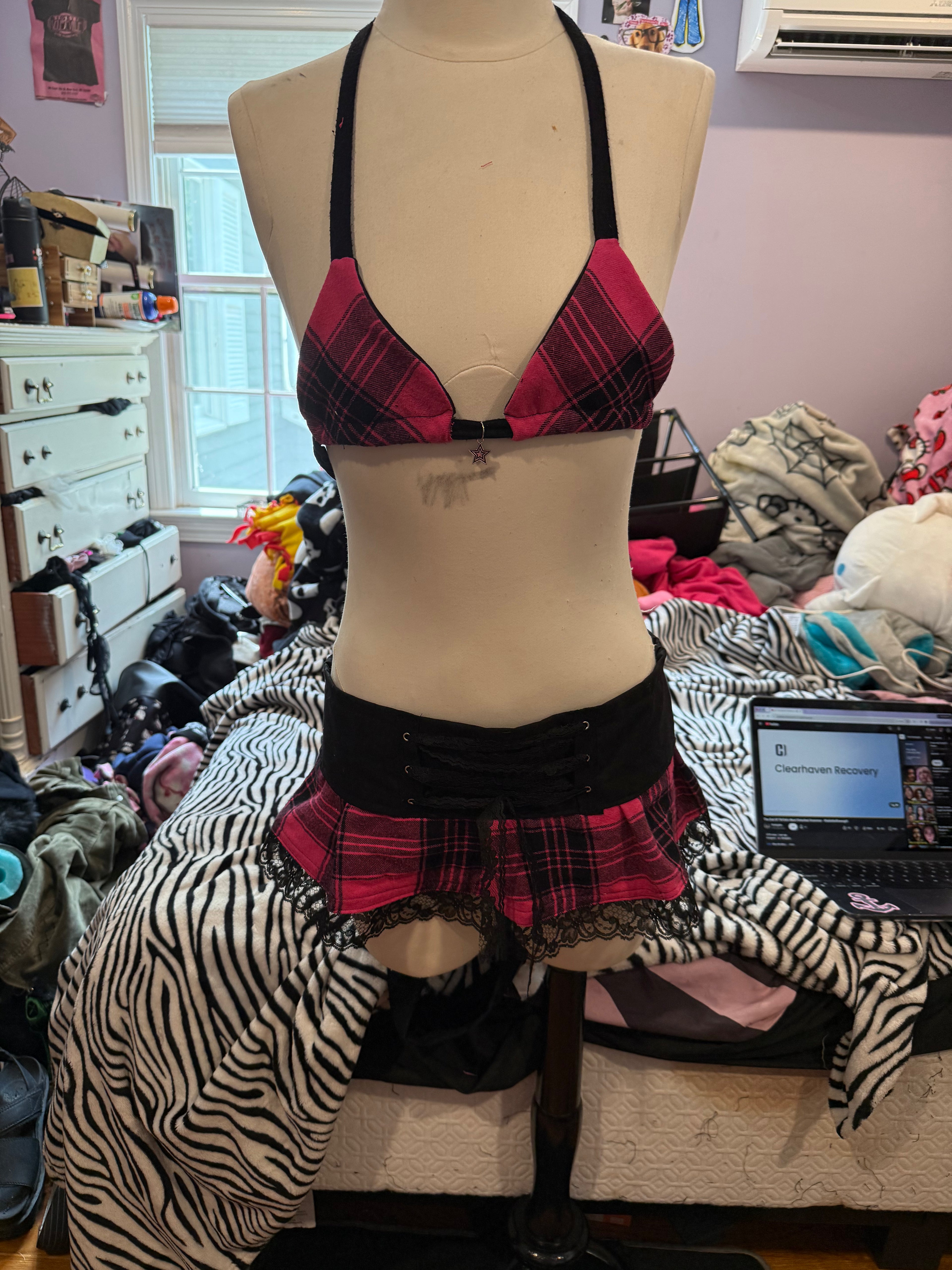 pink & black plaid lace up set size xs