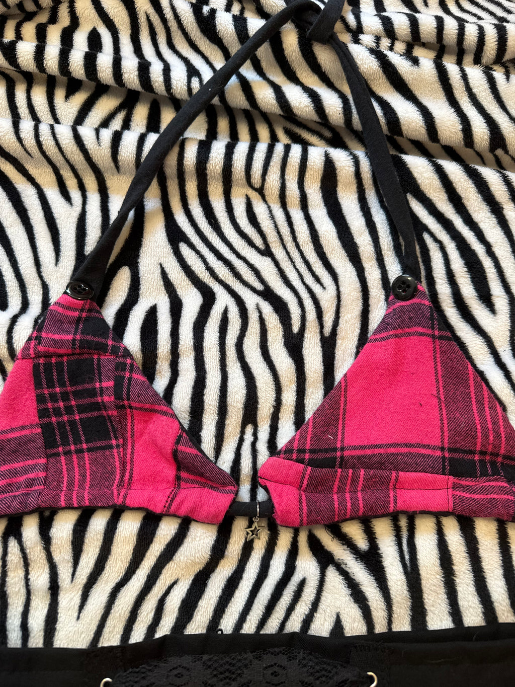pink & black plaid lace up set size m